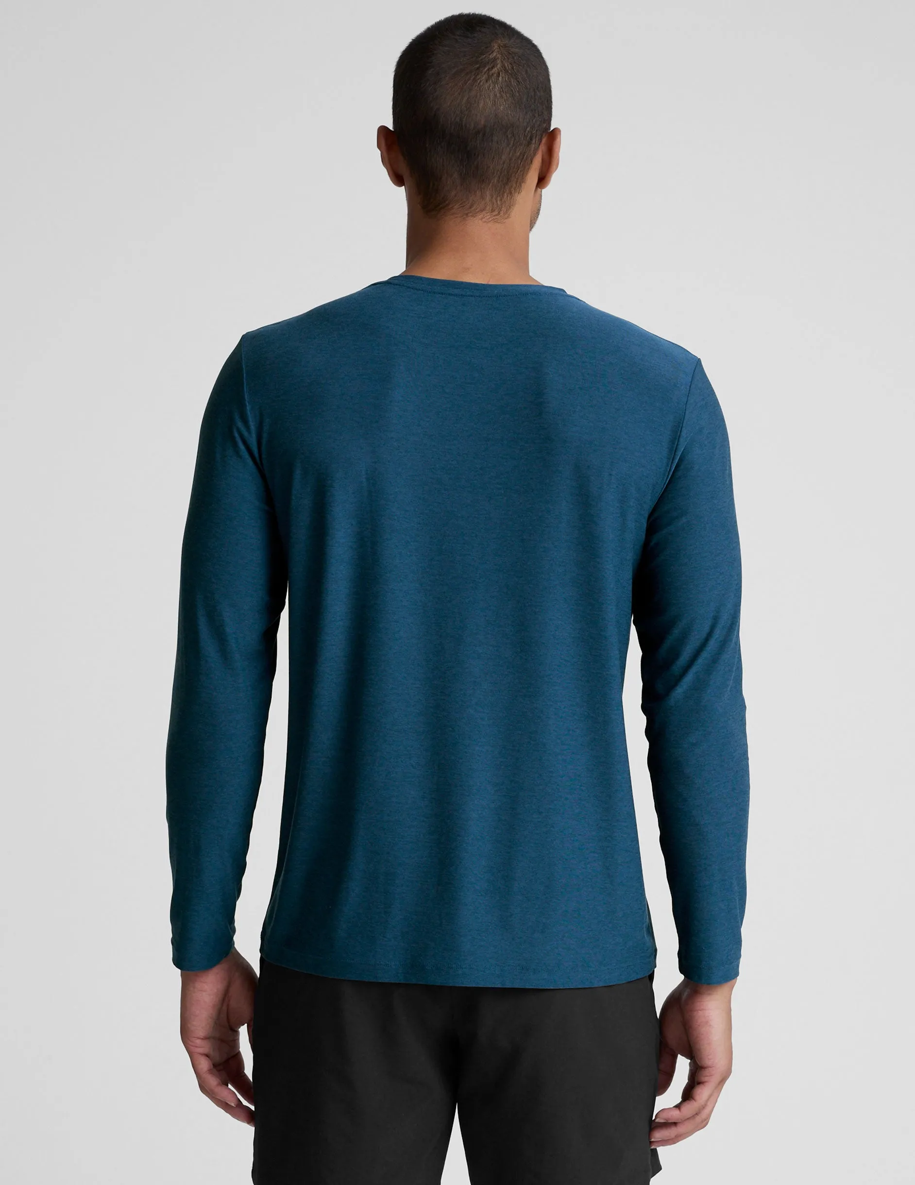 Always Beyond Men's Long Sleeve Crew 2.0 sold by Beyond Yoga product image thumbnail 3