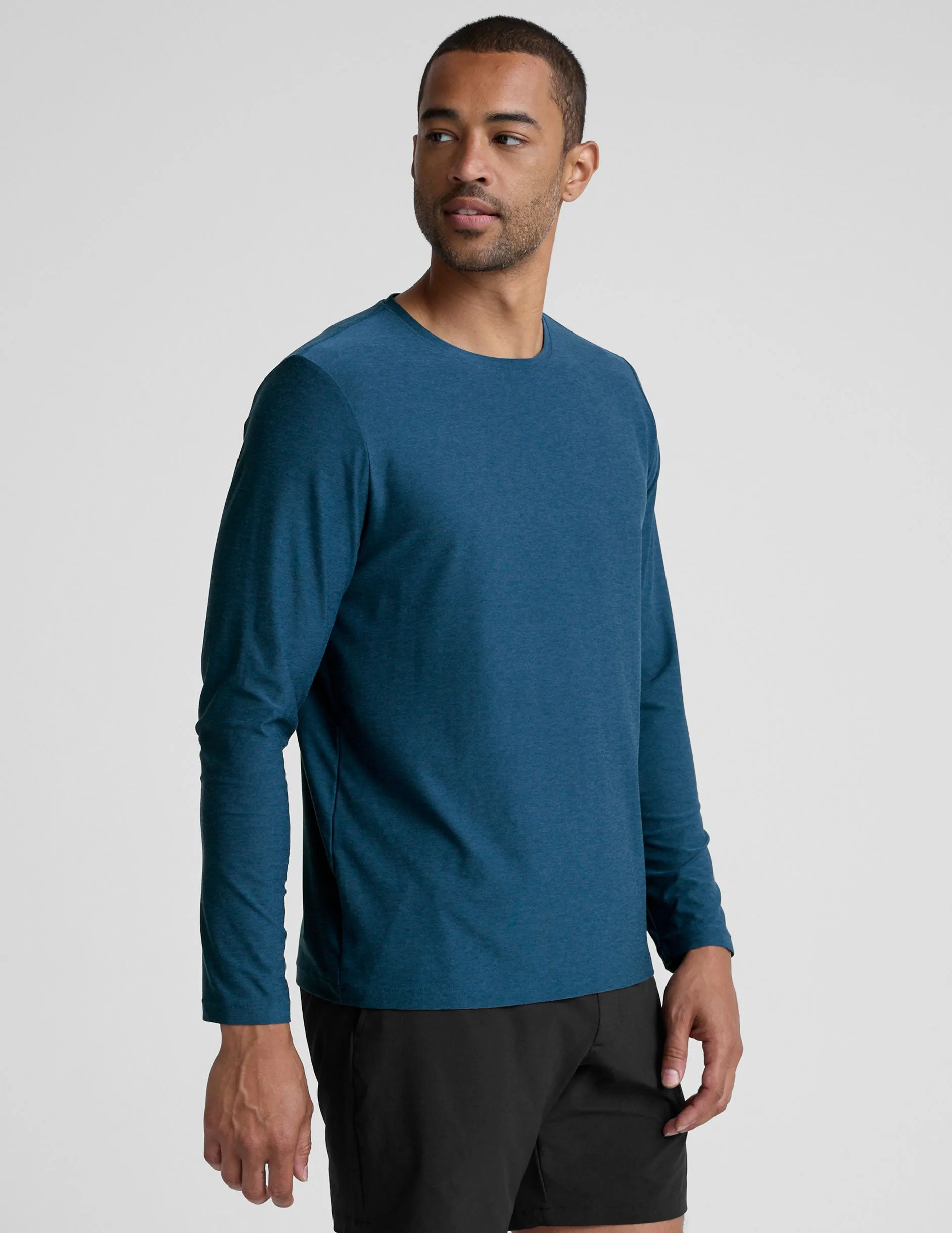 Always Beyond Men's Long Sleeve Crew 2.0 sold by Beyond Yoga product image thumbnail 2