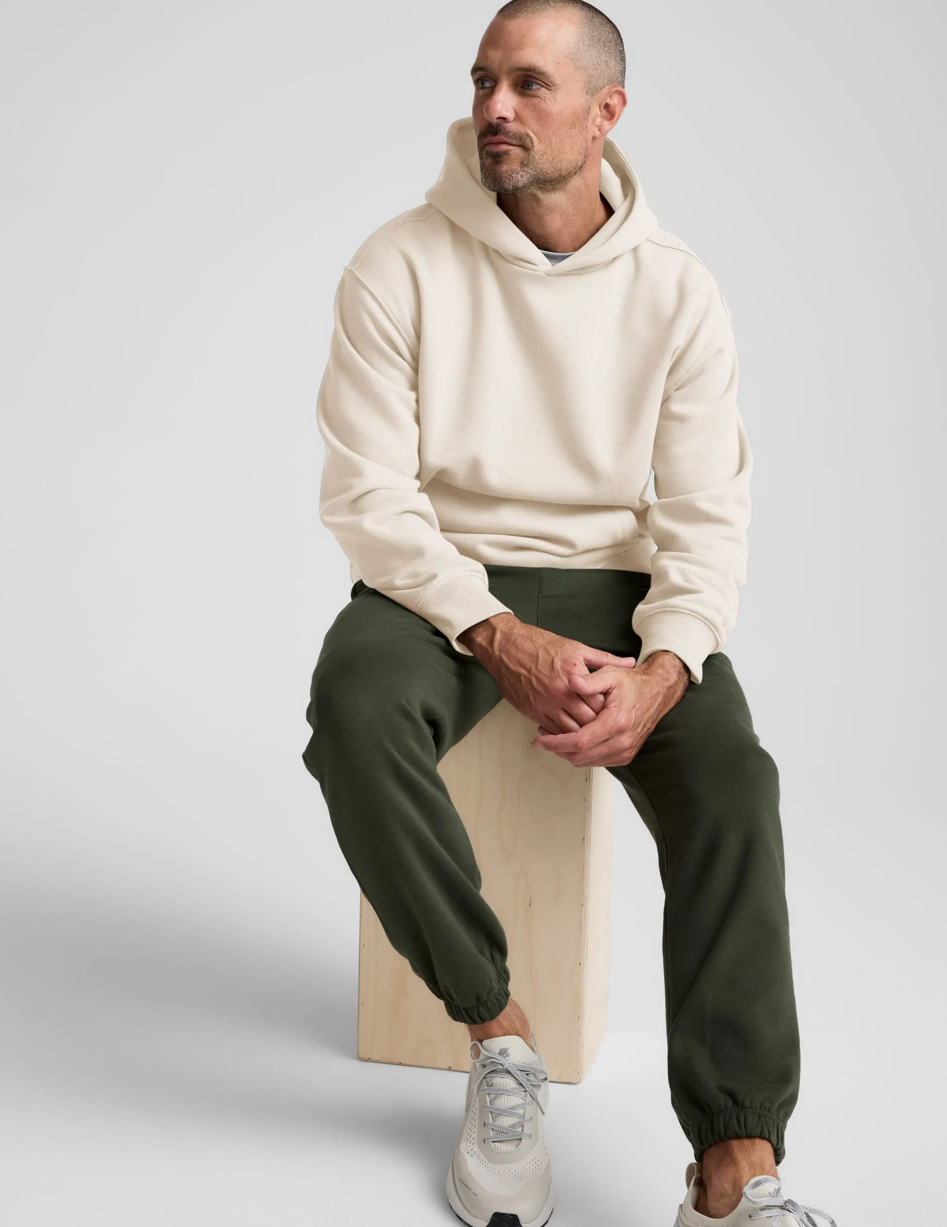 LuxeFleece Classic Men's Jogger sold by Beyond Yoga product image thumbnail 4