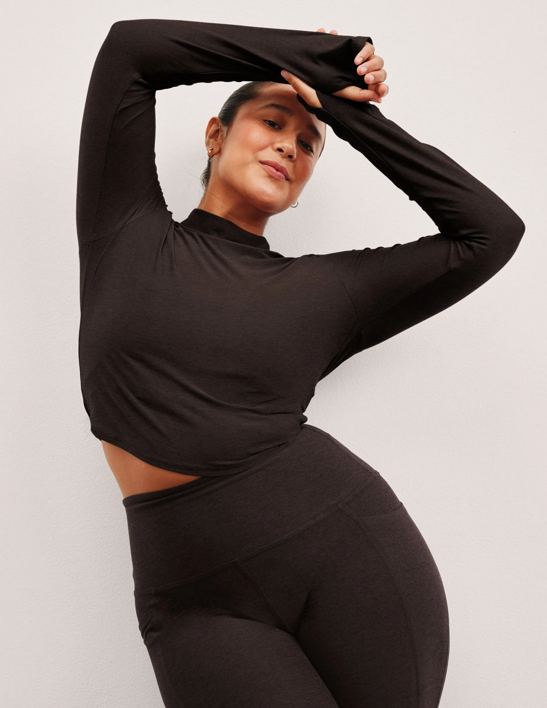 Featherweight Moving On Cropped Pullover sold by Beyond Yoga