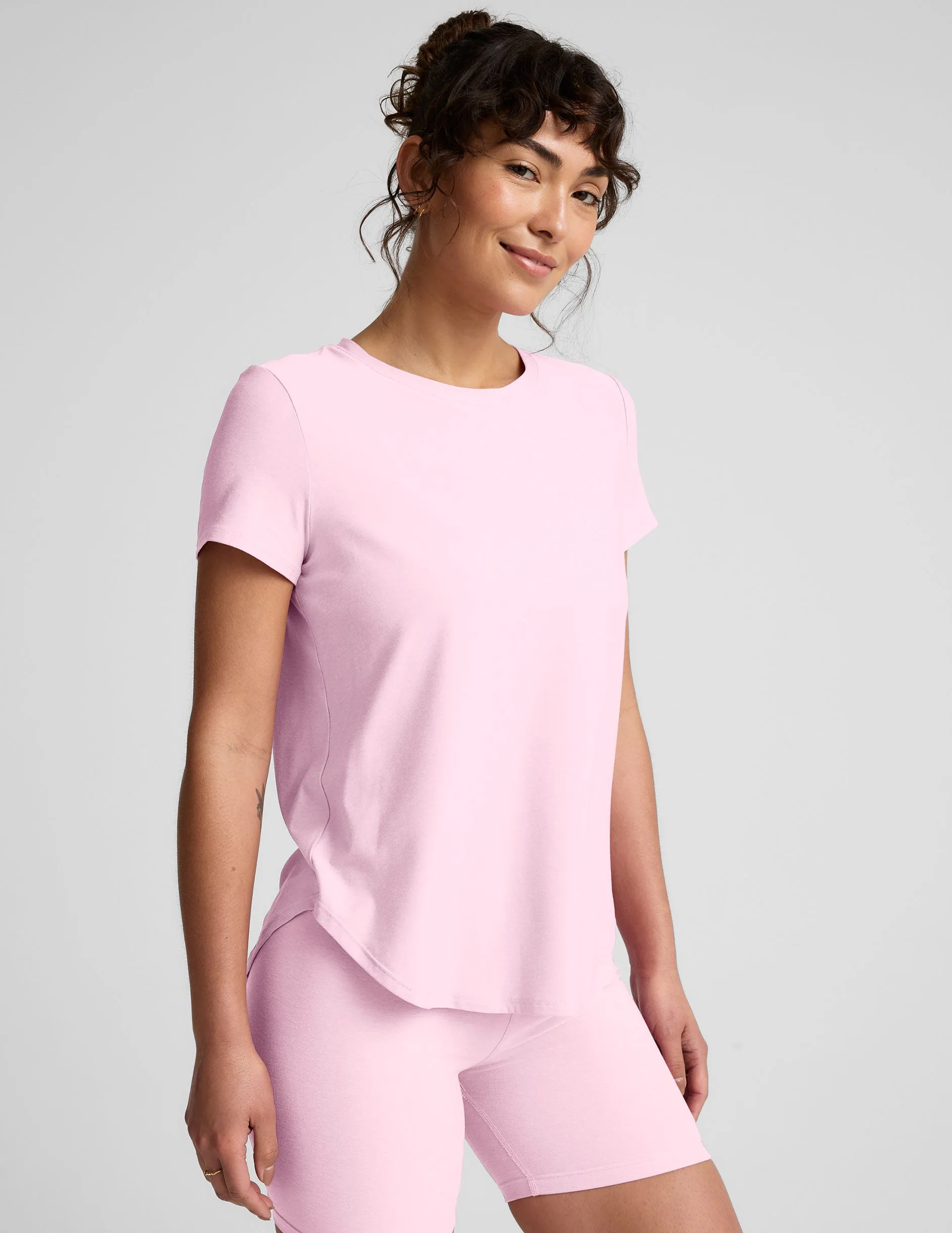 Featherweight On The Down Low Tee sold by Beyond Yoga product image thumbnail 2