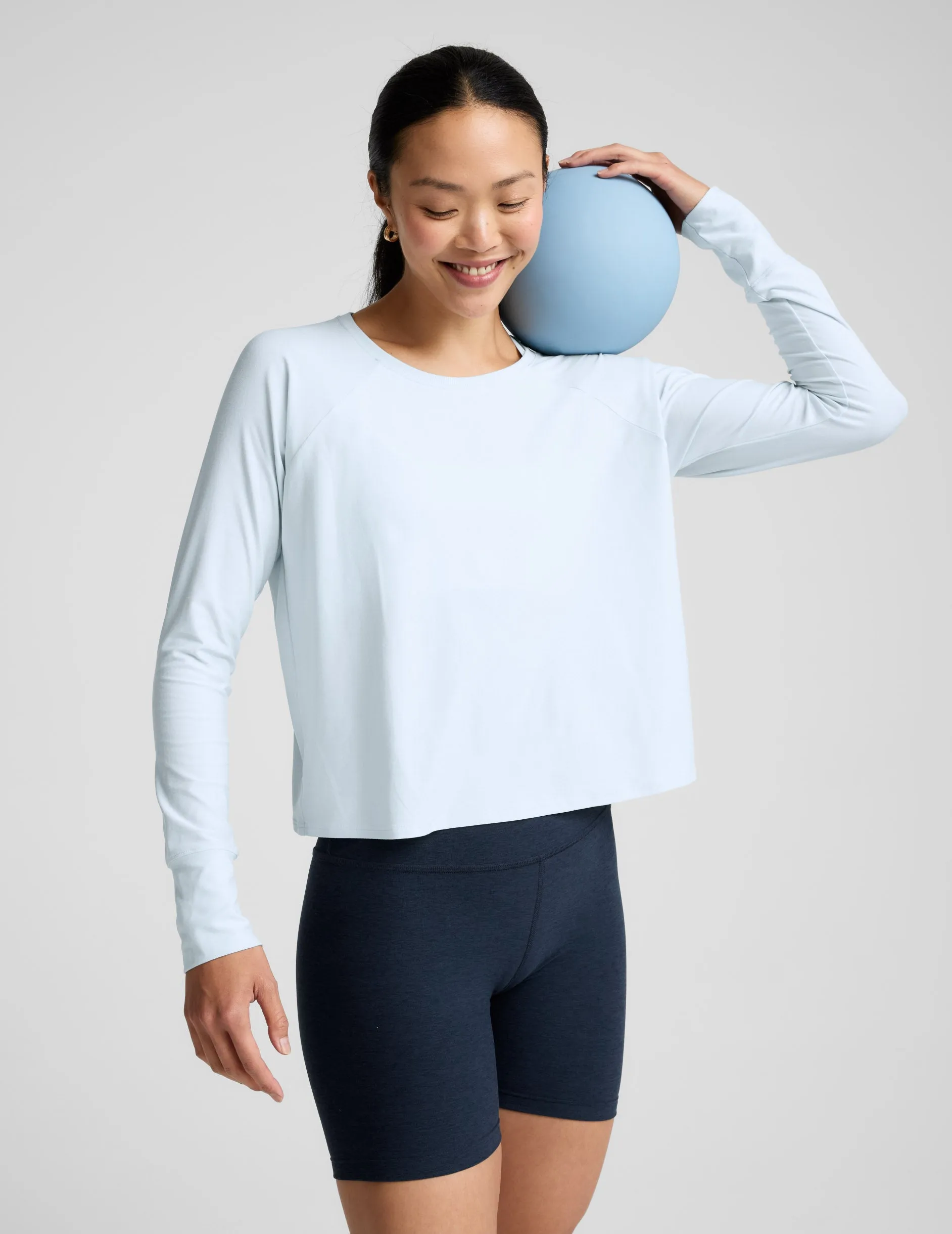 Featherweight Daydreamer Pullover sold by Beyond Yoga product image thumbnail 2