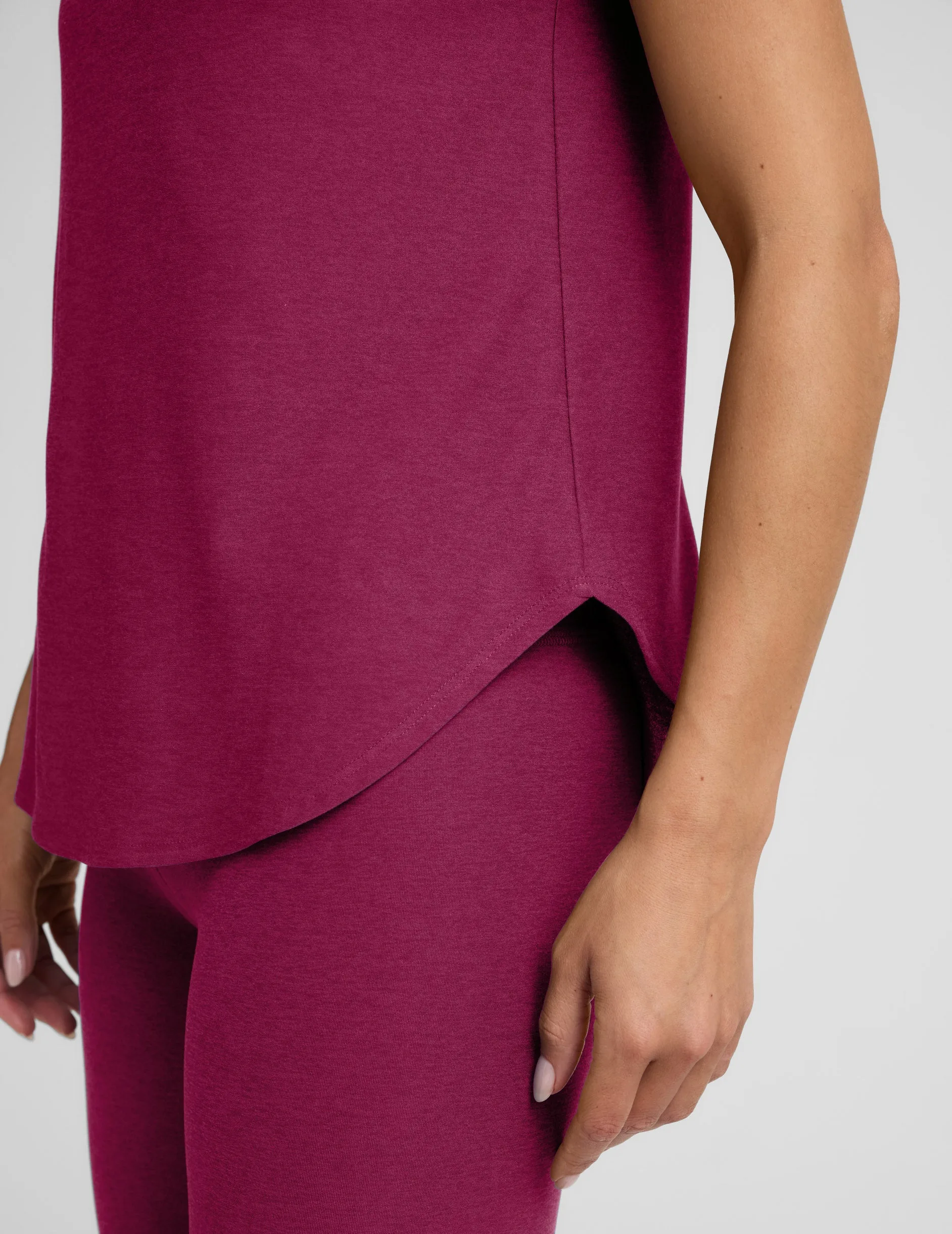 Featherweight On The Down Low Tee sold by Beyond Yoga product image thumbnail 4