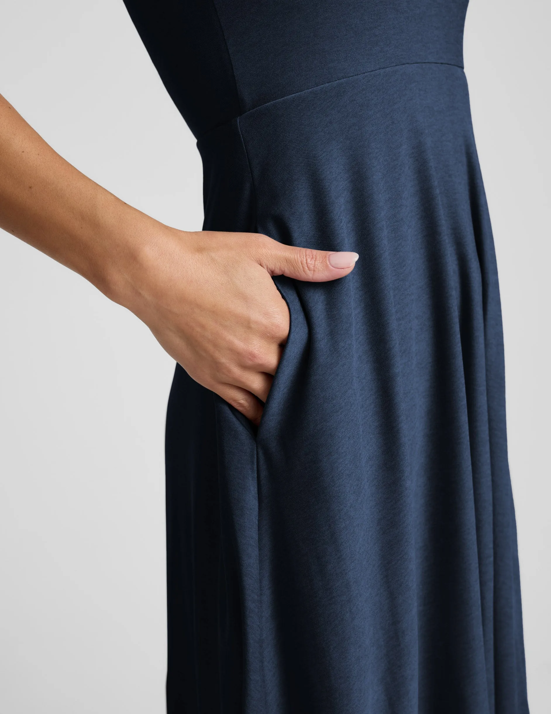 Featherweight At The Ready Square Neck Midi Dress sold by Beyond Yoga product image thumbnail 4