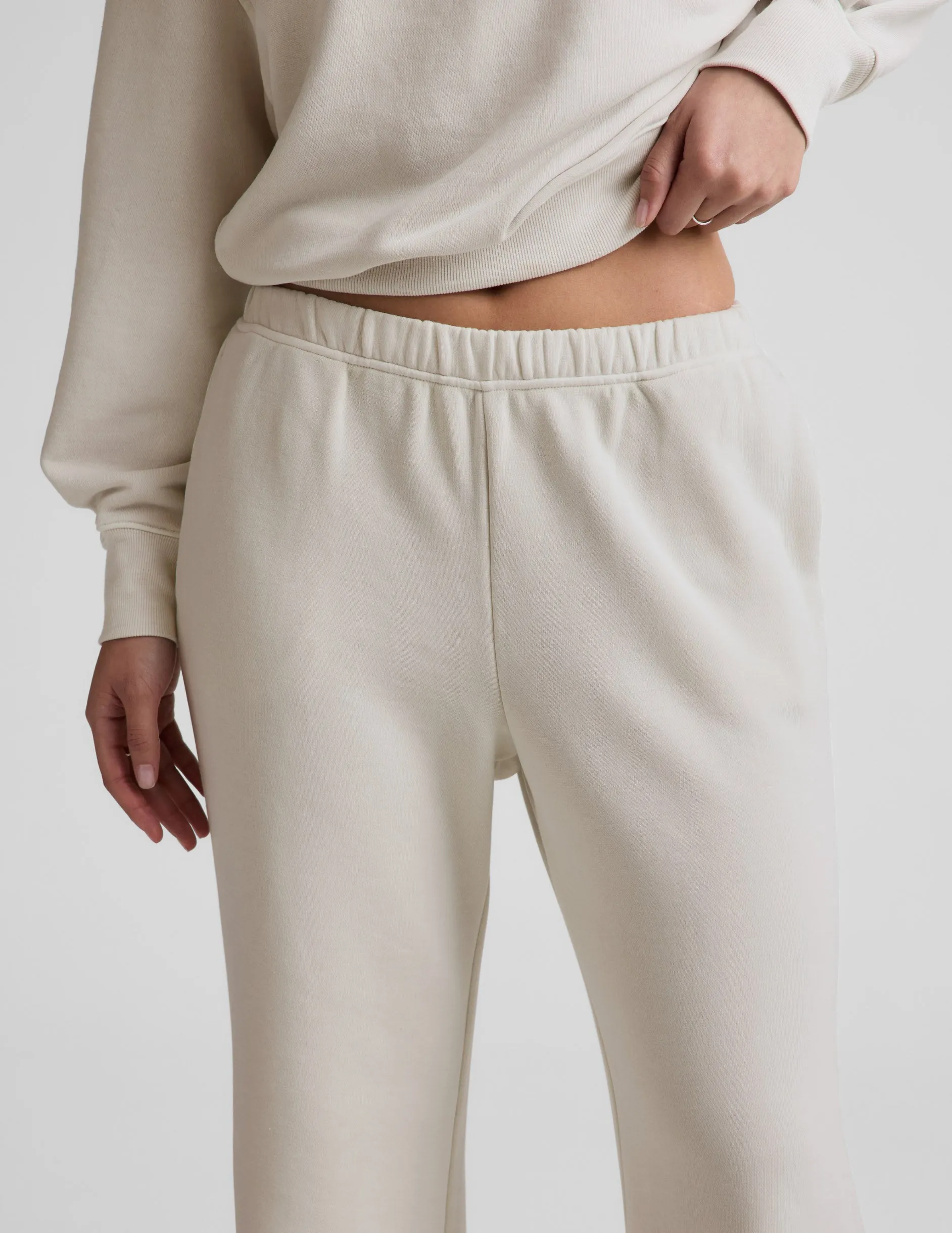Fade Out Mid-Rise Sweatpant sold by Beyond Yoga product image thumbnail 4