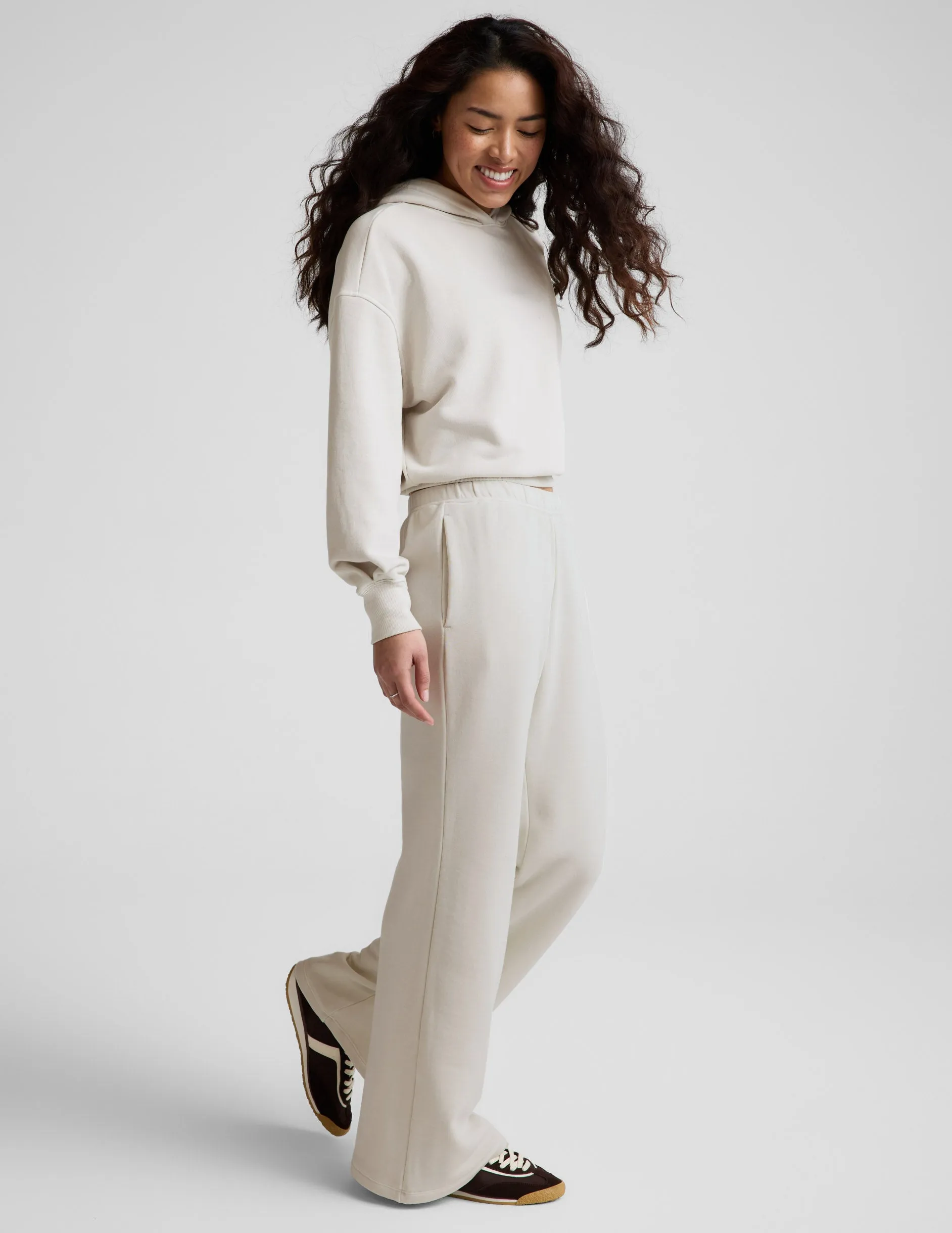 Fade Out Mid-Rise Sweatpant sold by Beyond Yoga product image thumbnail 2