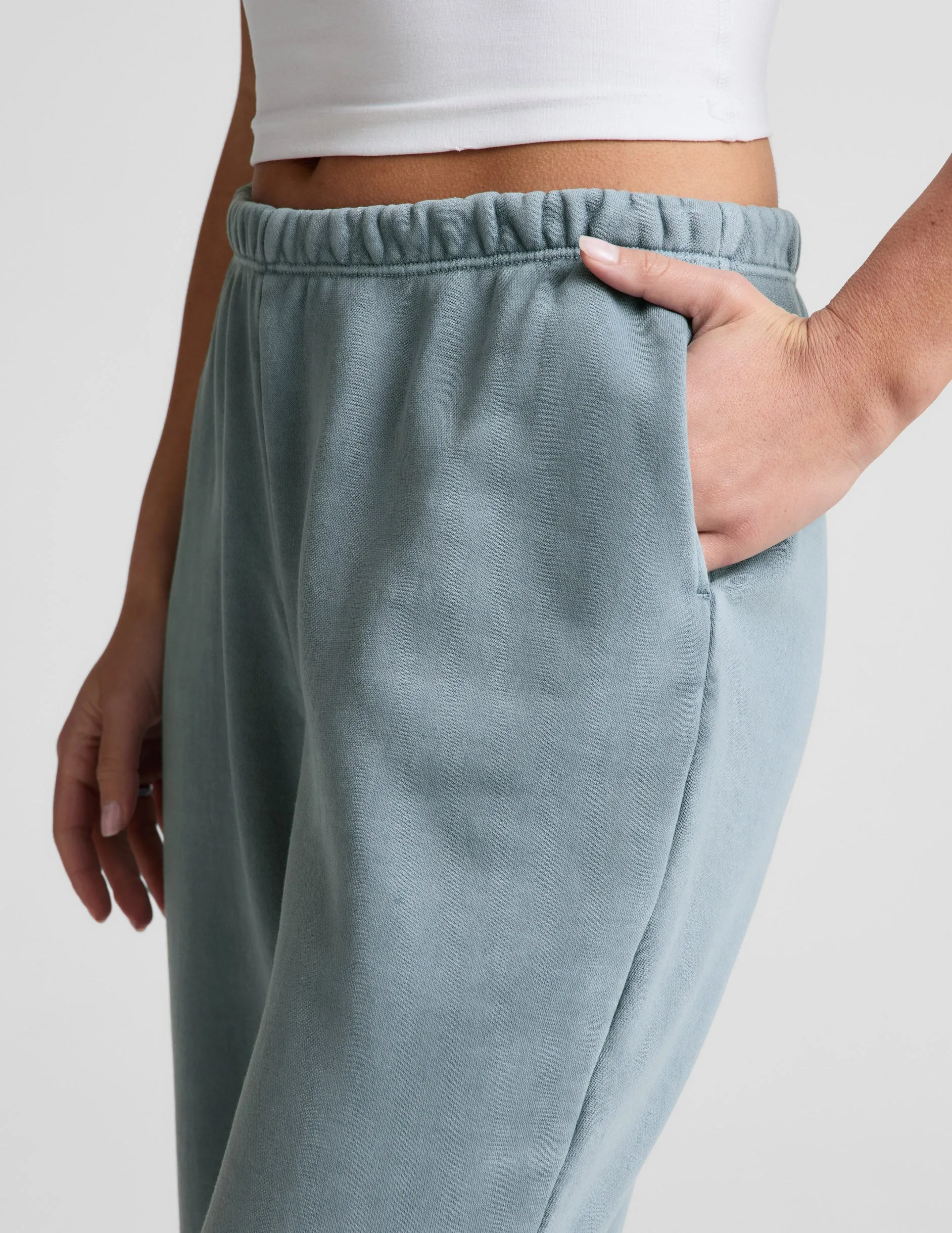 Fade Out Mid-Rise Sweatpant sold by Beyond Yoga product image thumbnail 3