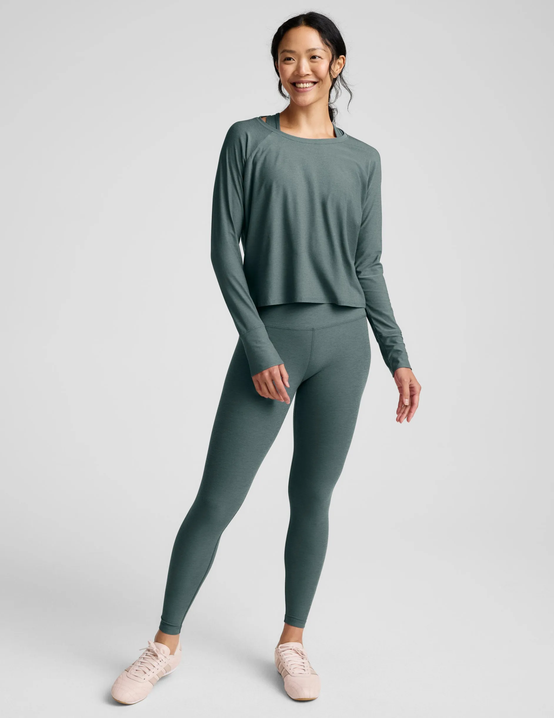 Featherweight Daydreamer Pullover sold by Beyond Yoga product image thumbnail 2