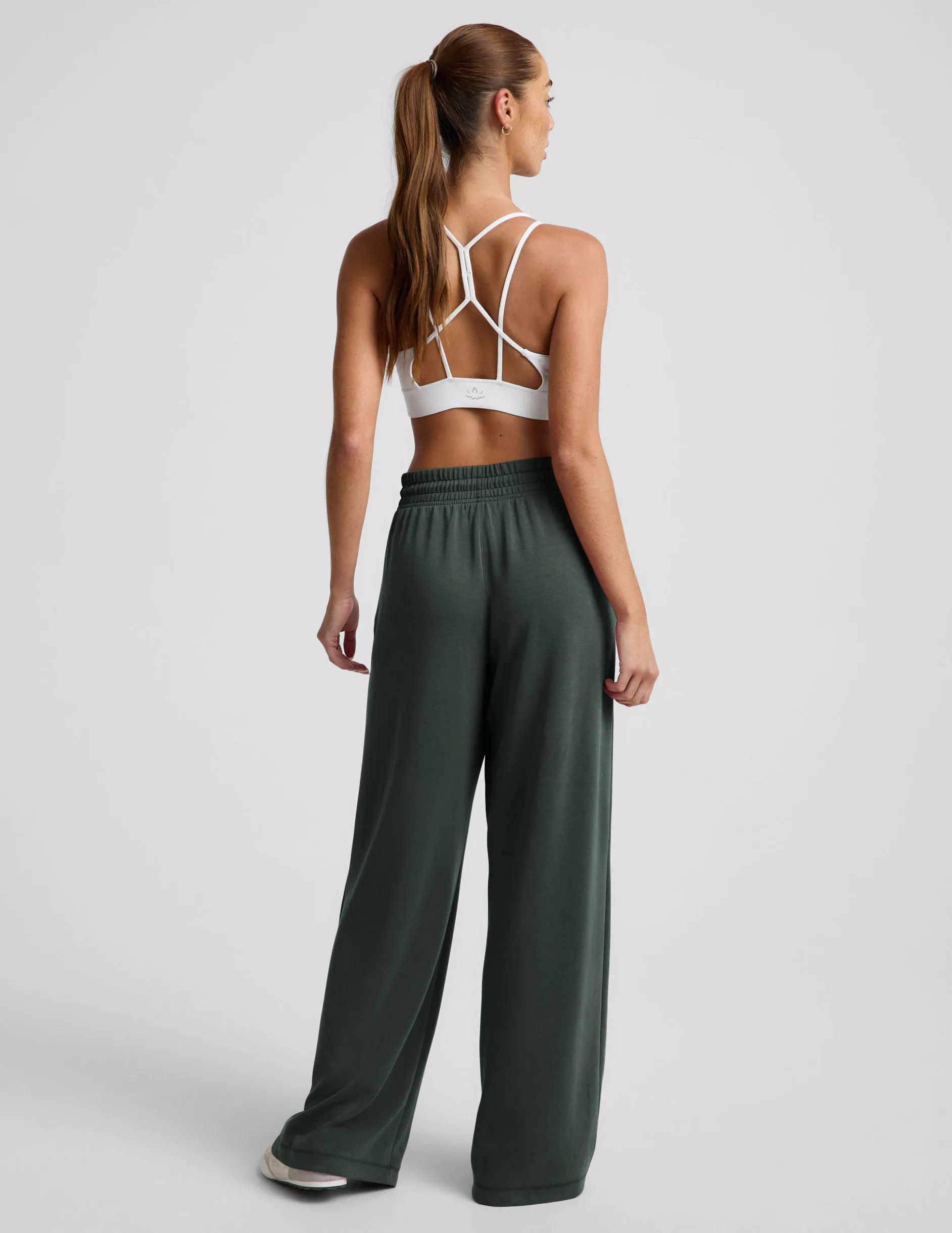 Luxe Sandwash Double Knit Wide Leg Pant sold by Beyond Yoga product image thumbnail 5