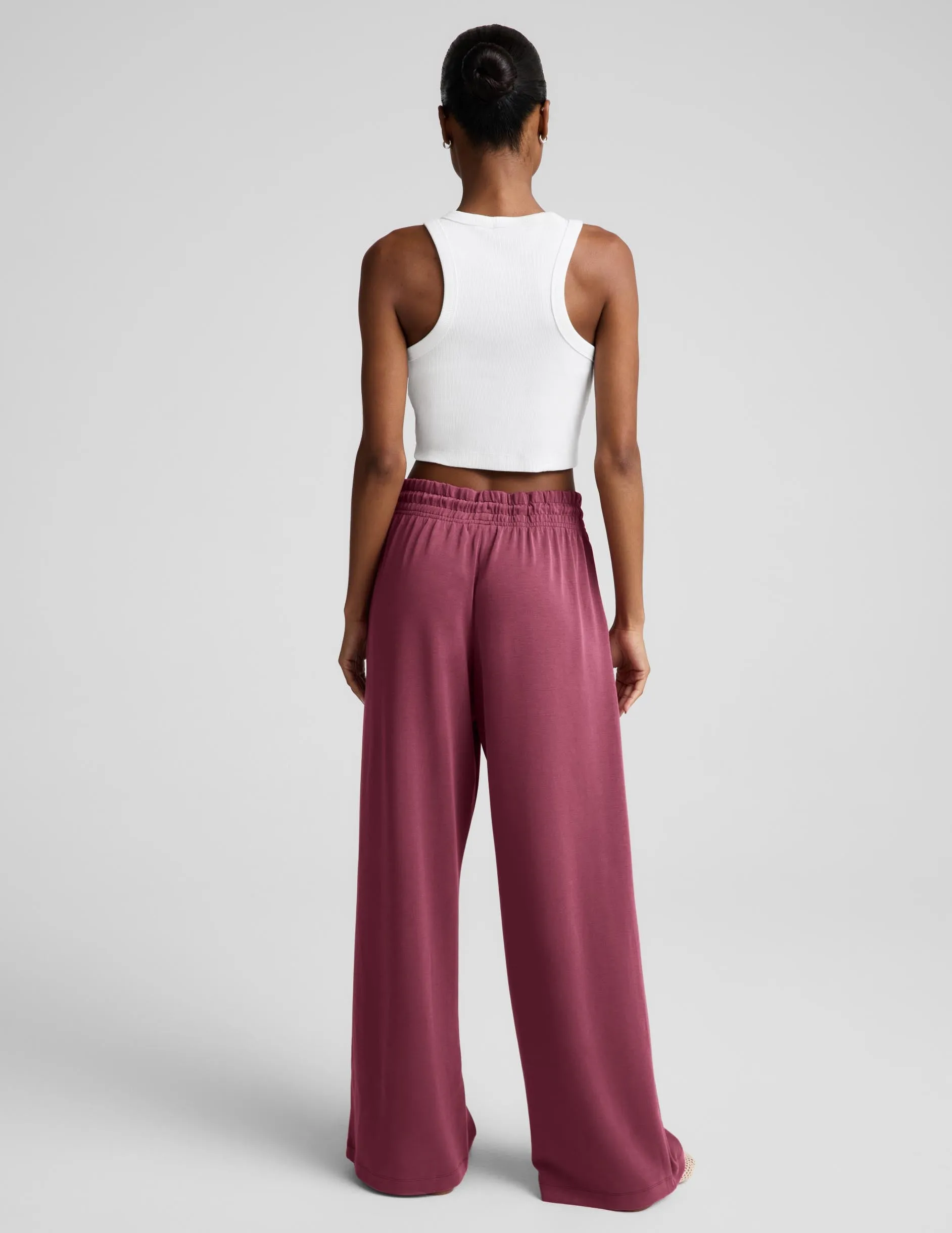 Luxe Sandwash Double Knit Wide Leg Pant sold by Beyond Yoga product image thumbnail 3