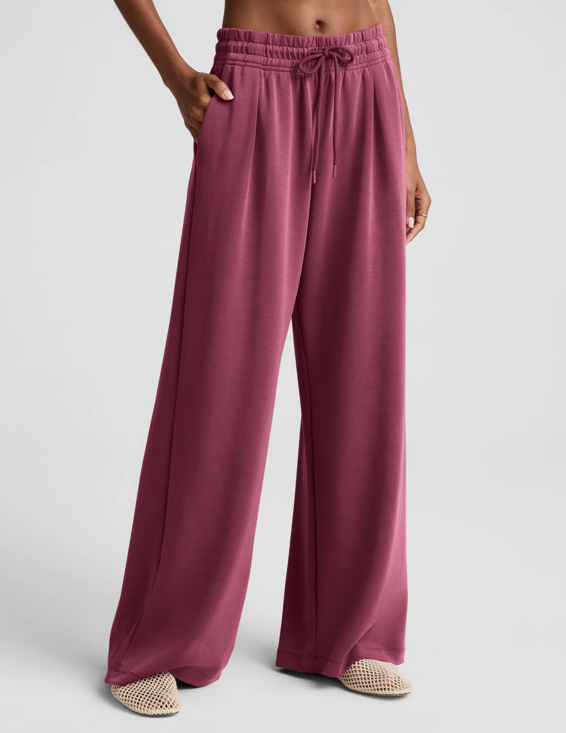 Luxe Sandwash Double Knit Wide Leg Pant sold by Beyond Yoga product image thumbnail 2