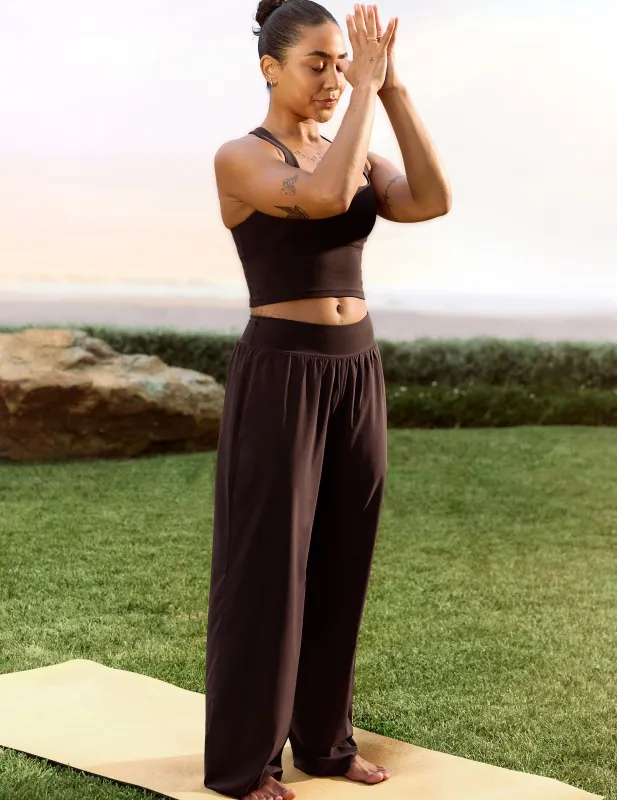 glowzone™ Hybrid Straight Leg Pant 29" made by Beyond Yoga