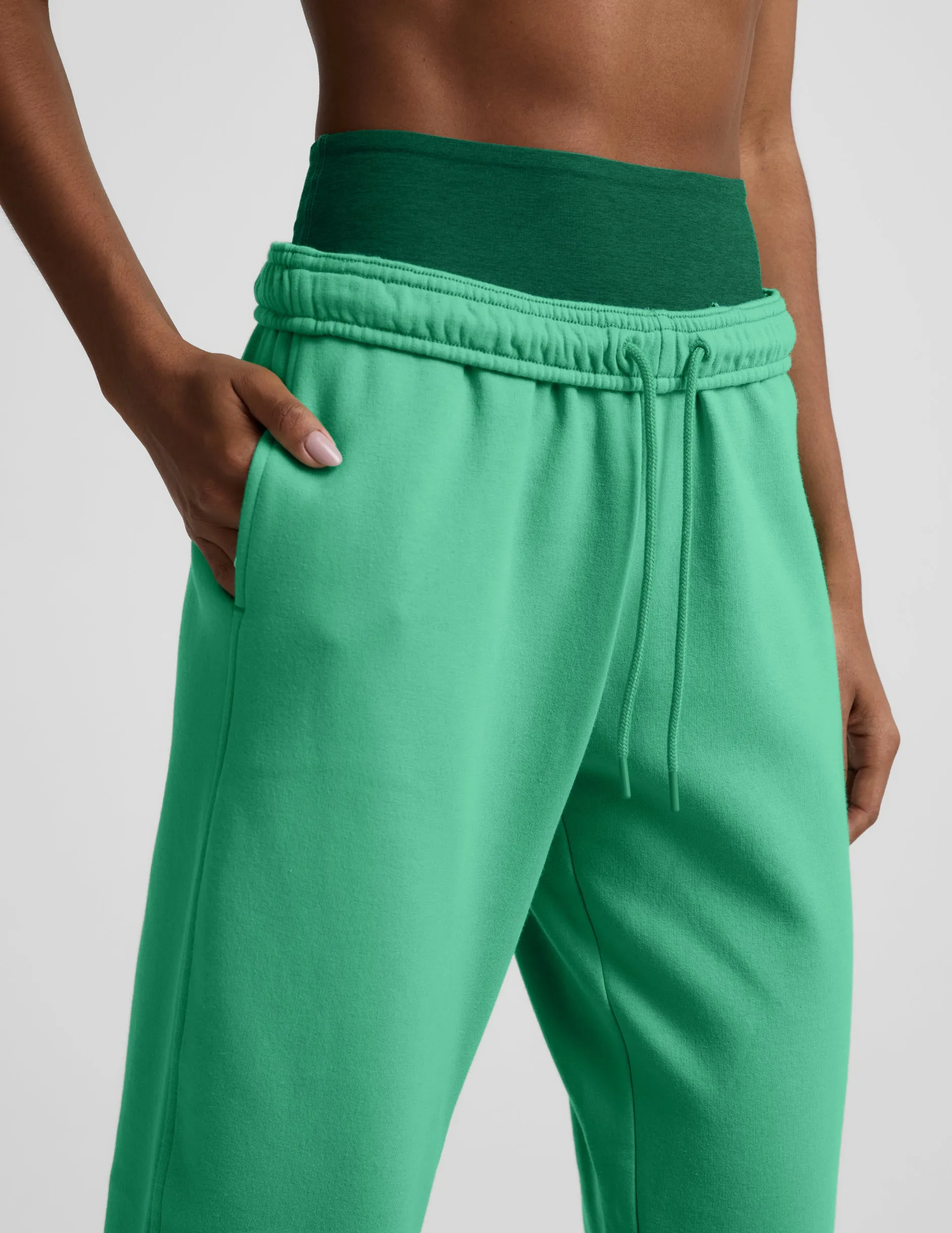 LuxeFleece 2.0™ Jogger 28" sold by Beyond Yoga product image thumbnail 3