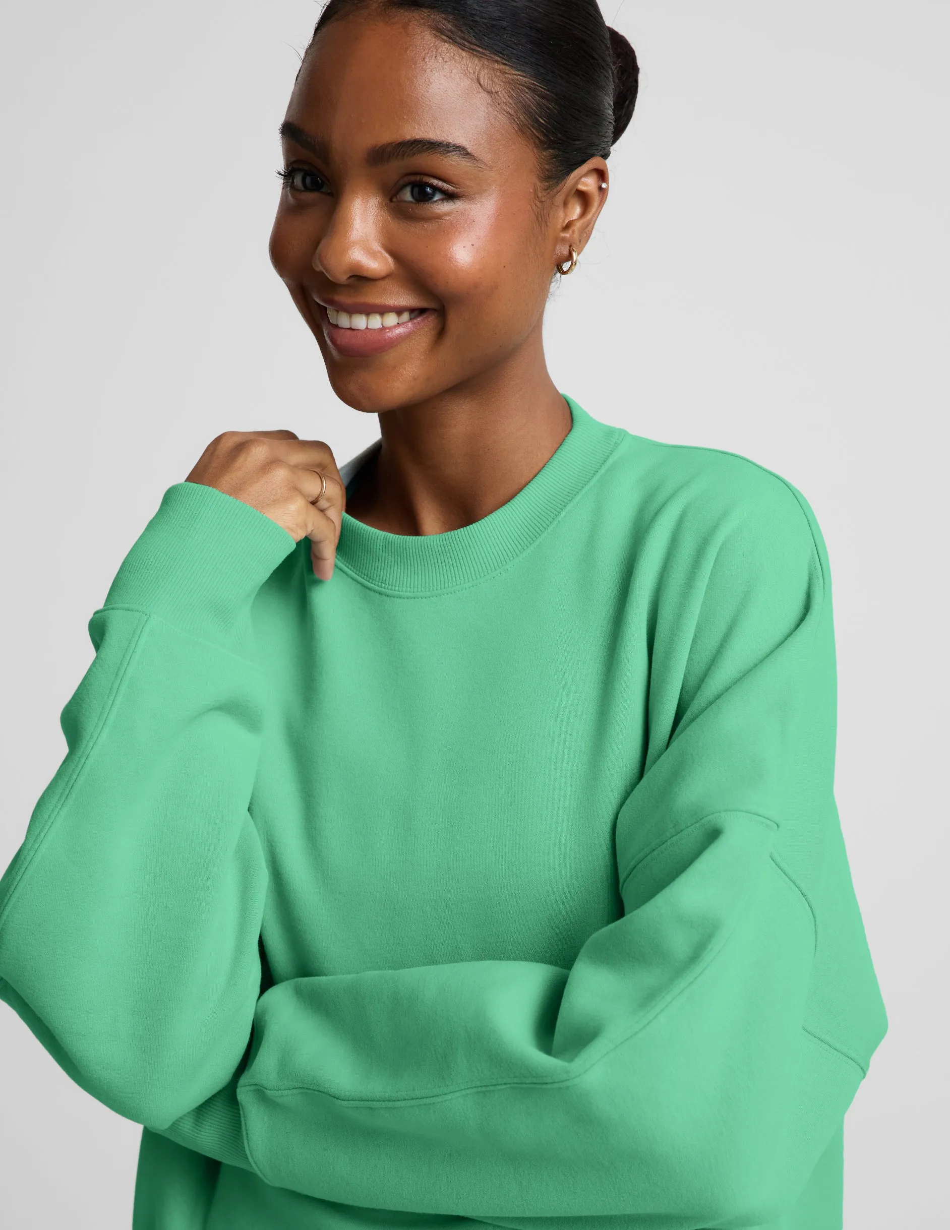 LuxeFleece 2.0™ Oversized Crewneck sold by Beyond Yoga product image thumbnail 3