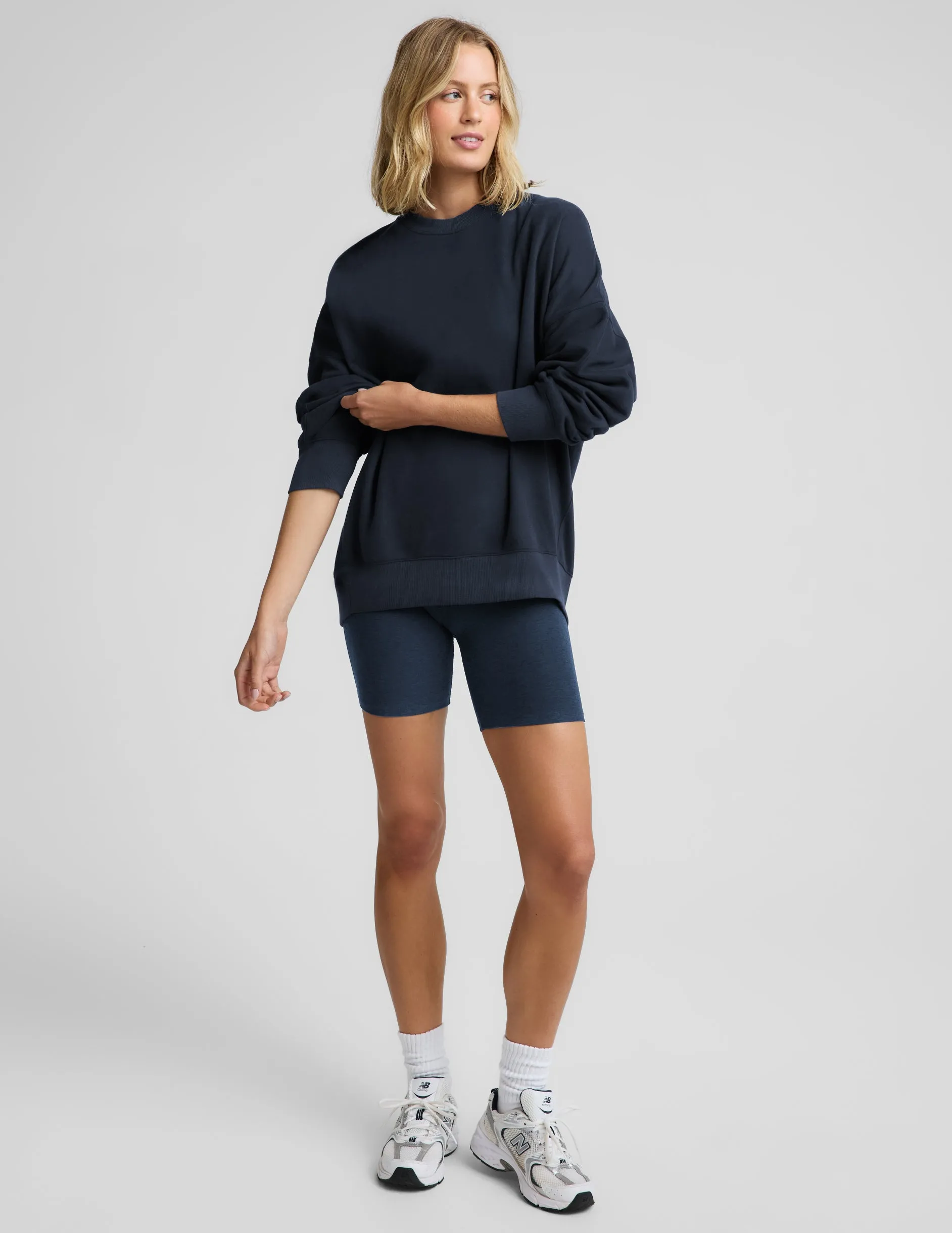 LuxeFleece 2.0™ Oversized Crewneck sold by Beyond Yoga product image thumbnail 5