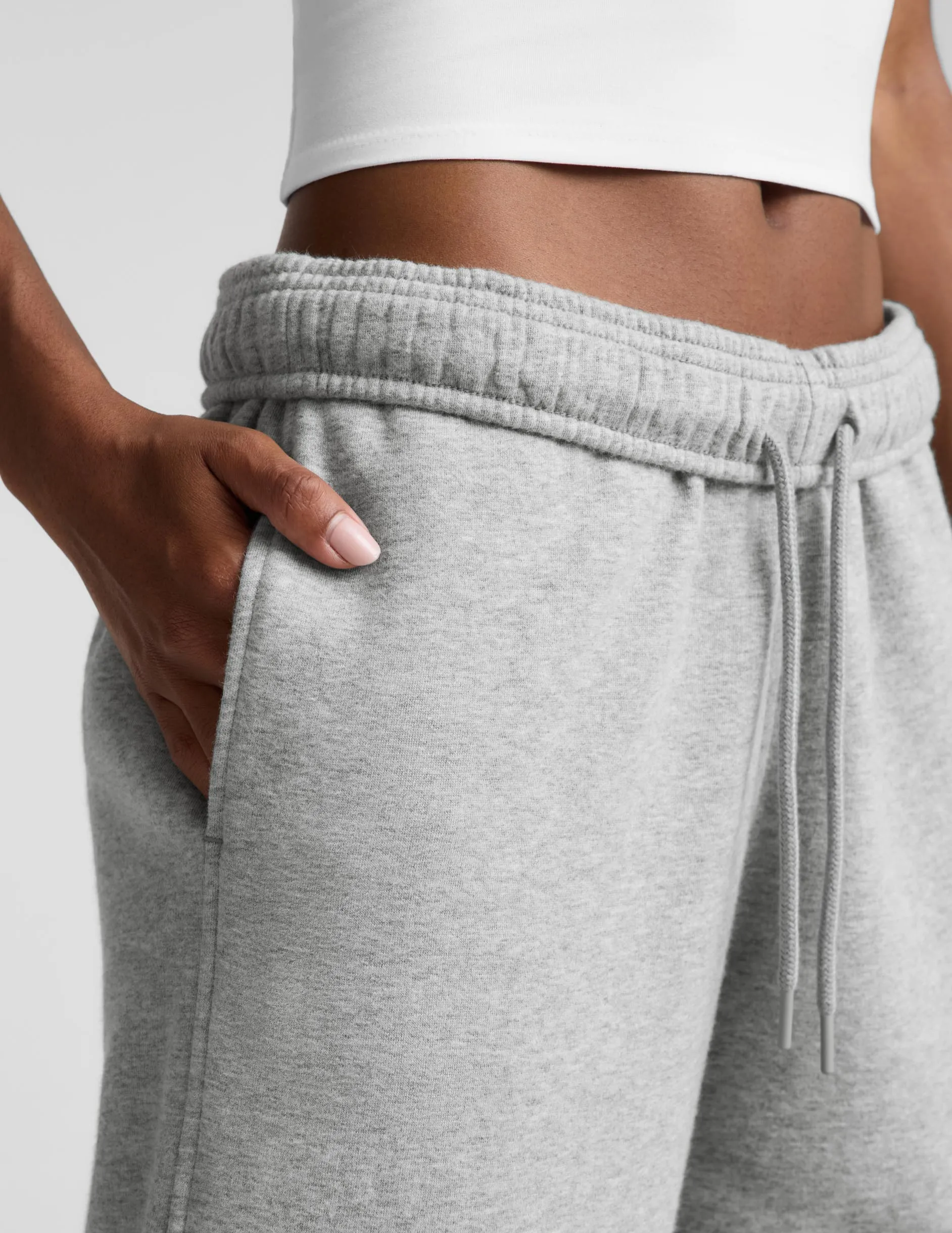 LuxeFleece 2.0™ Jogger 28" sold by Beyond Yoga product image thumbnail 4