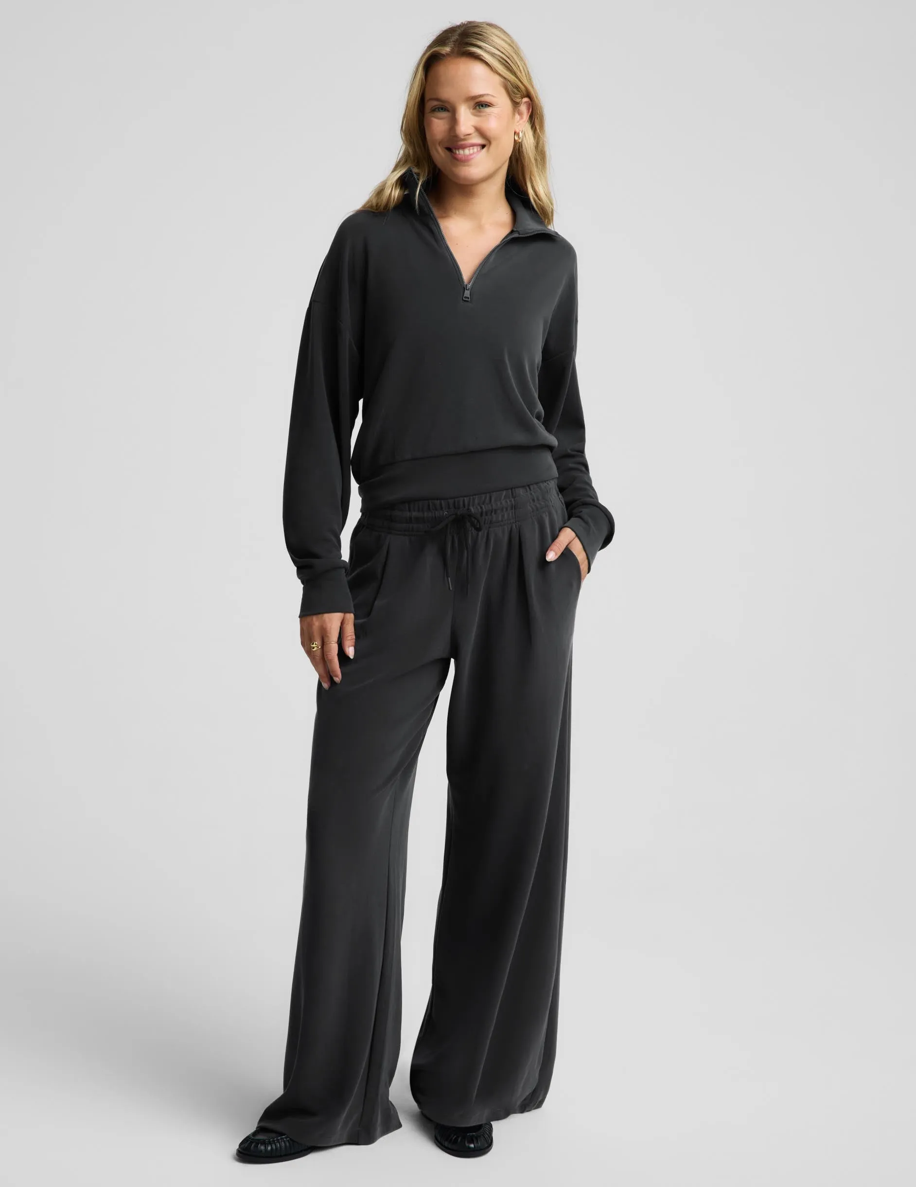 Luxe Sandwash Half Zip Pullover sold by Beyond Yoga product image thumbnail 4