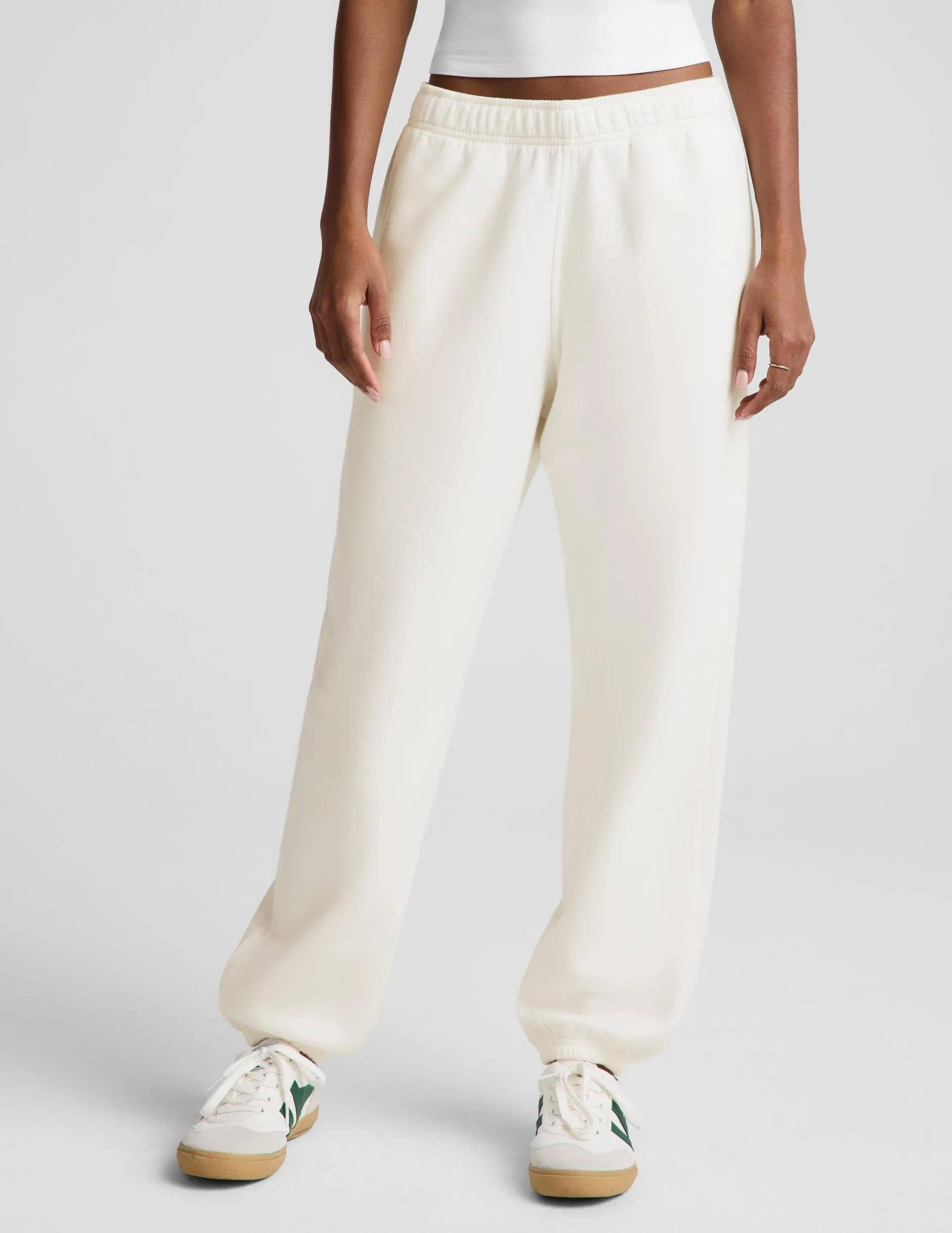 LuxeFleece 2.0™ Jogger 28" sold by Beyond Yoga product image thumbnail 2