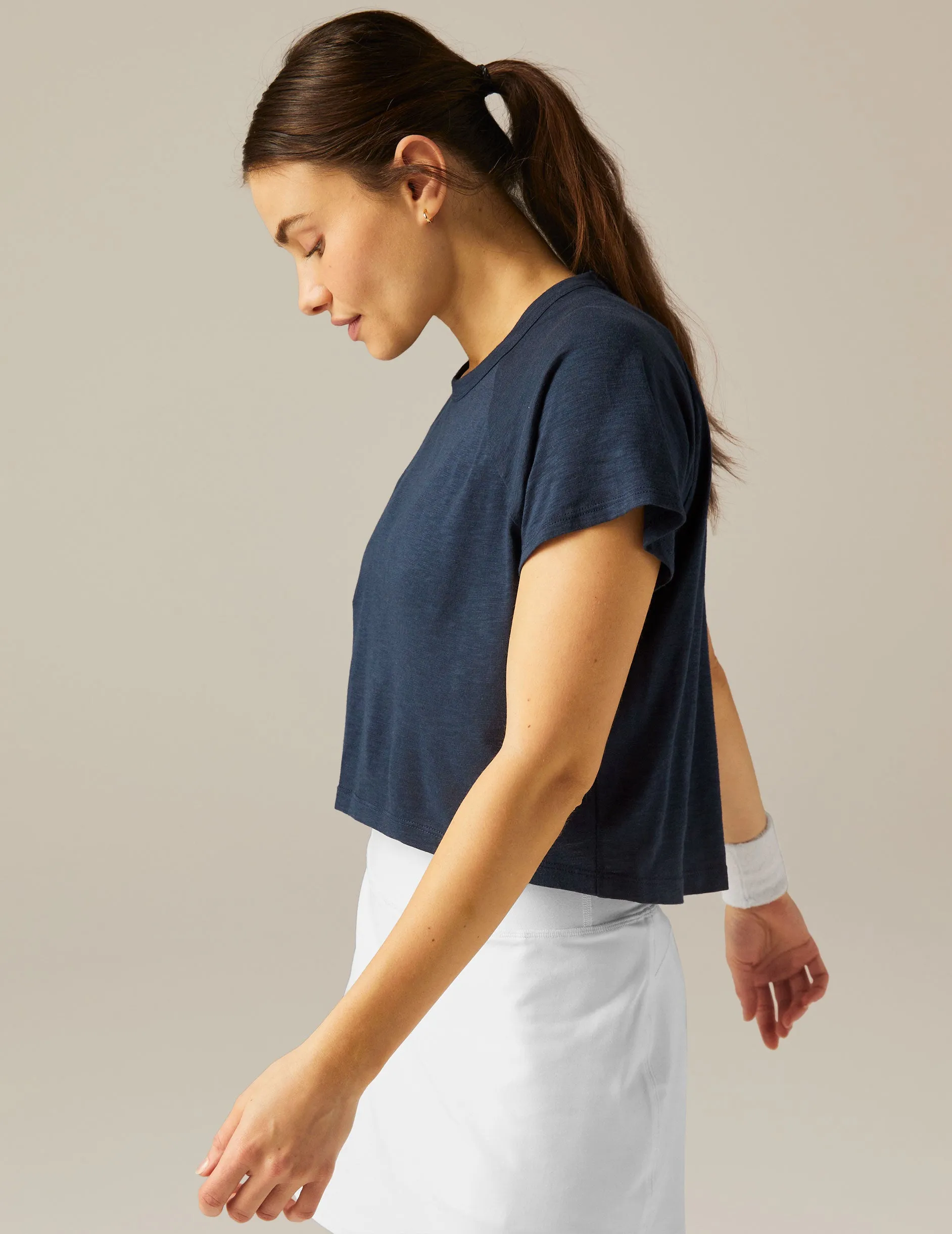 Signature High Low Cropped Tee sold by Beyond Yoga product image thumbnail 2