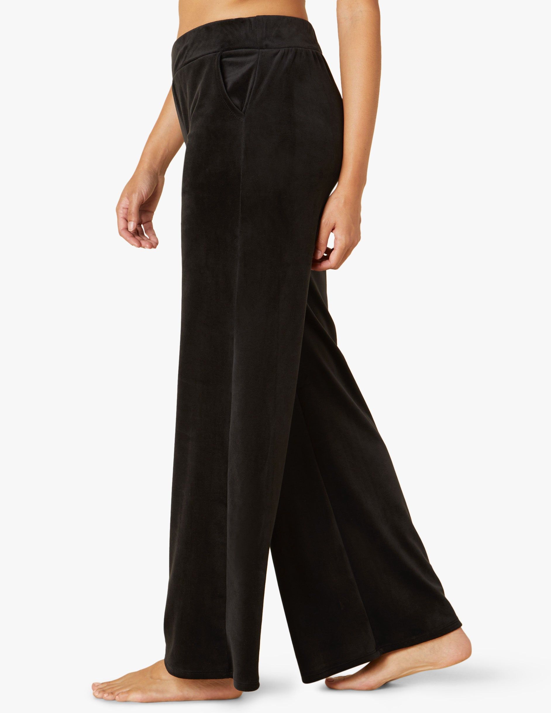 Elevate Long Pant sold by Beyond Yoga product image thumbnail 3