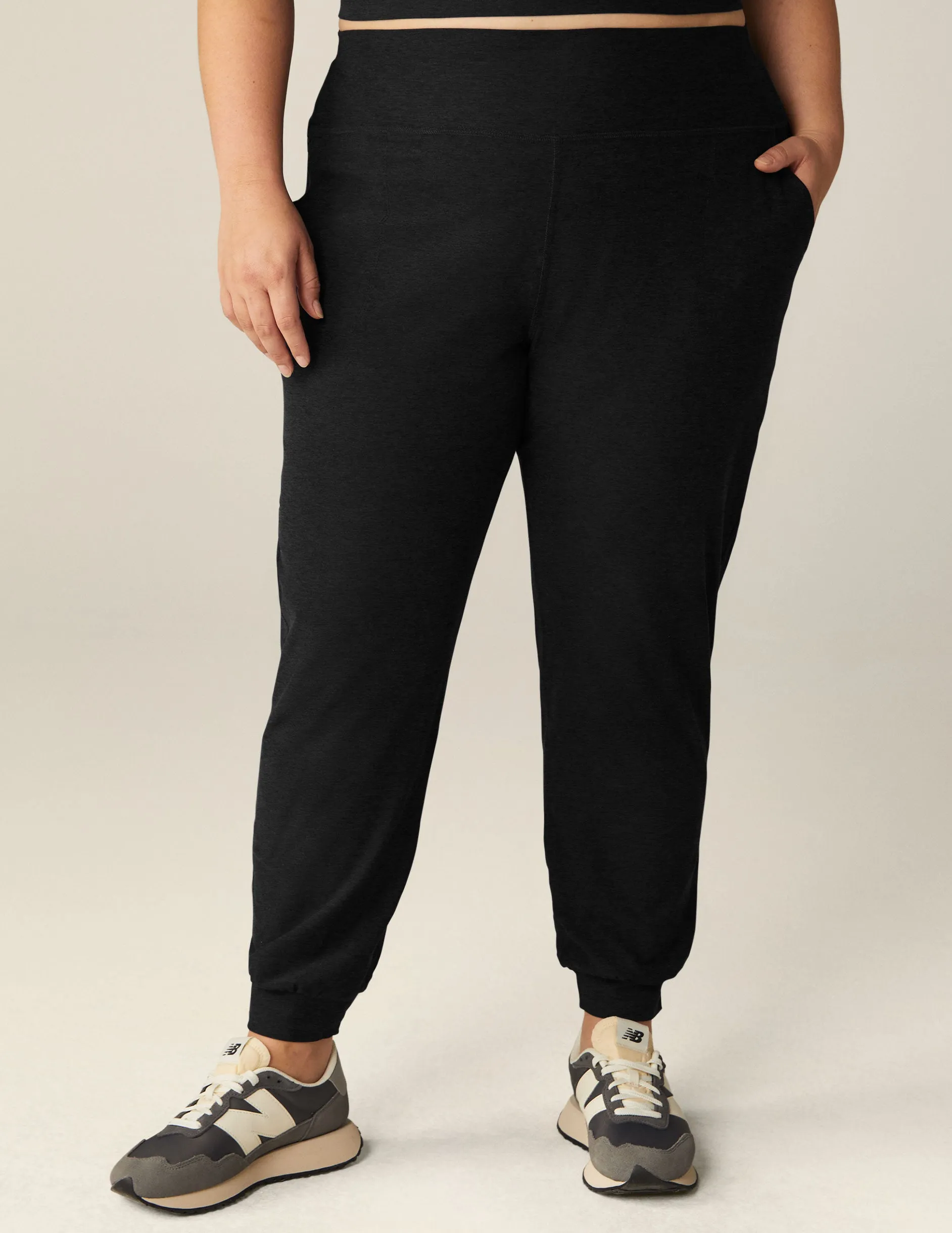 Spacedye Midi Jogger sold by Beyond Yoga product image thumbnail 5