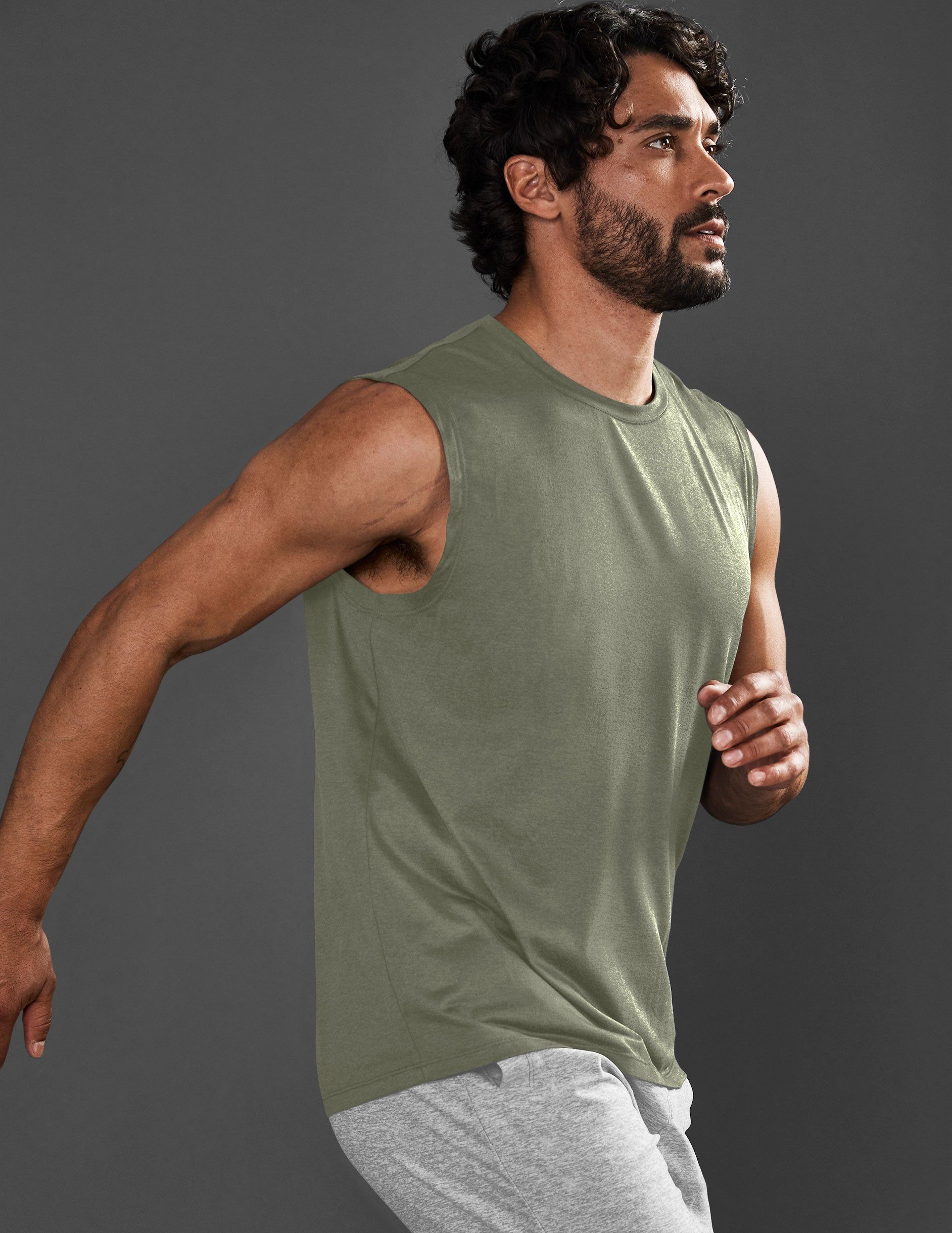 Featherweight Freeflo Men's Muscle Tank sold by Beyond Yoga product image thumbnail 2