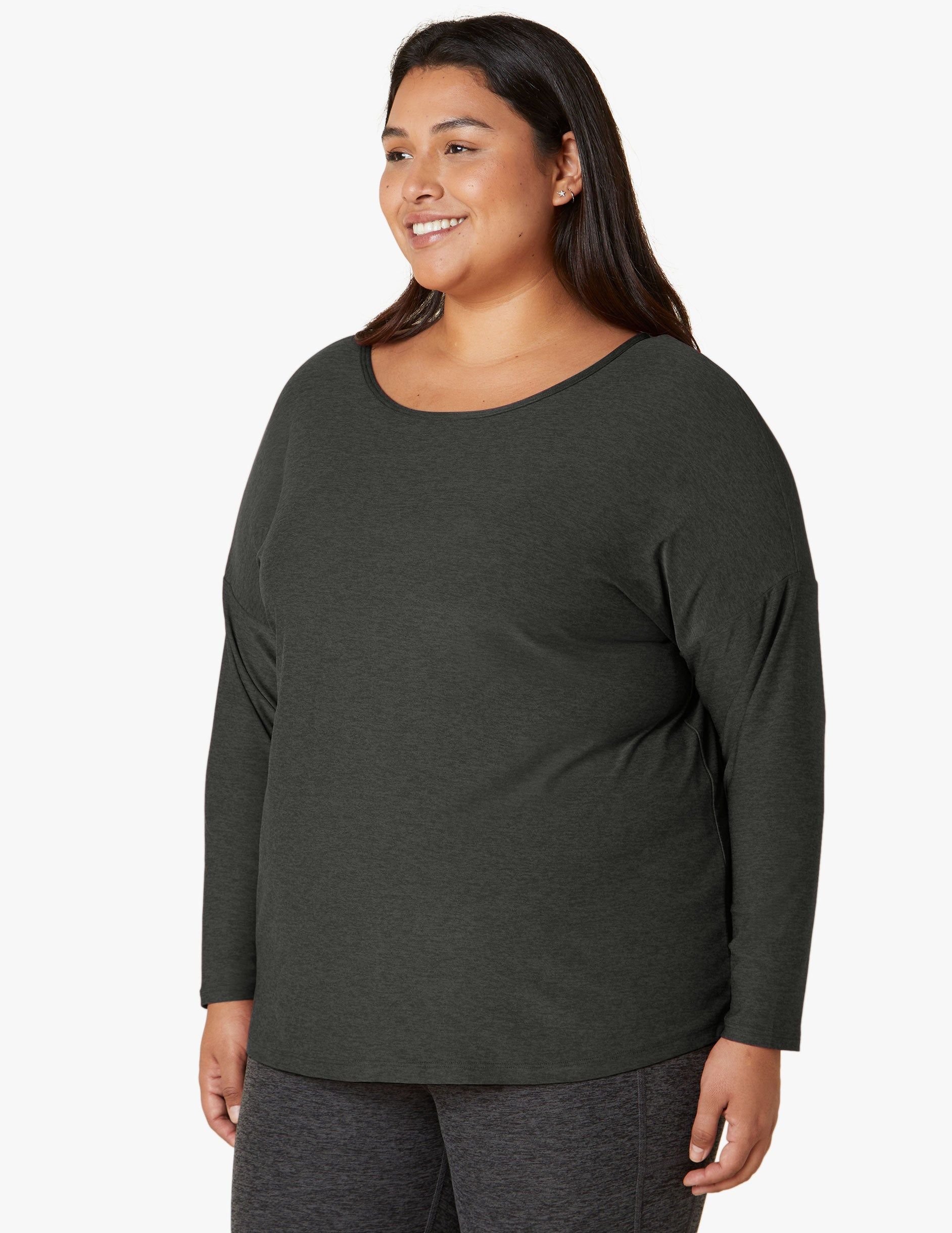 Weekend Traveler Pullover sold by Beyond Yoga product image thumbnail 2