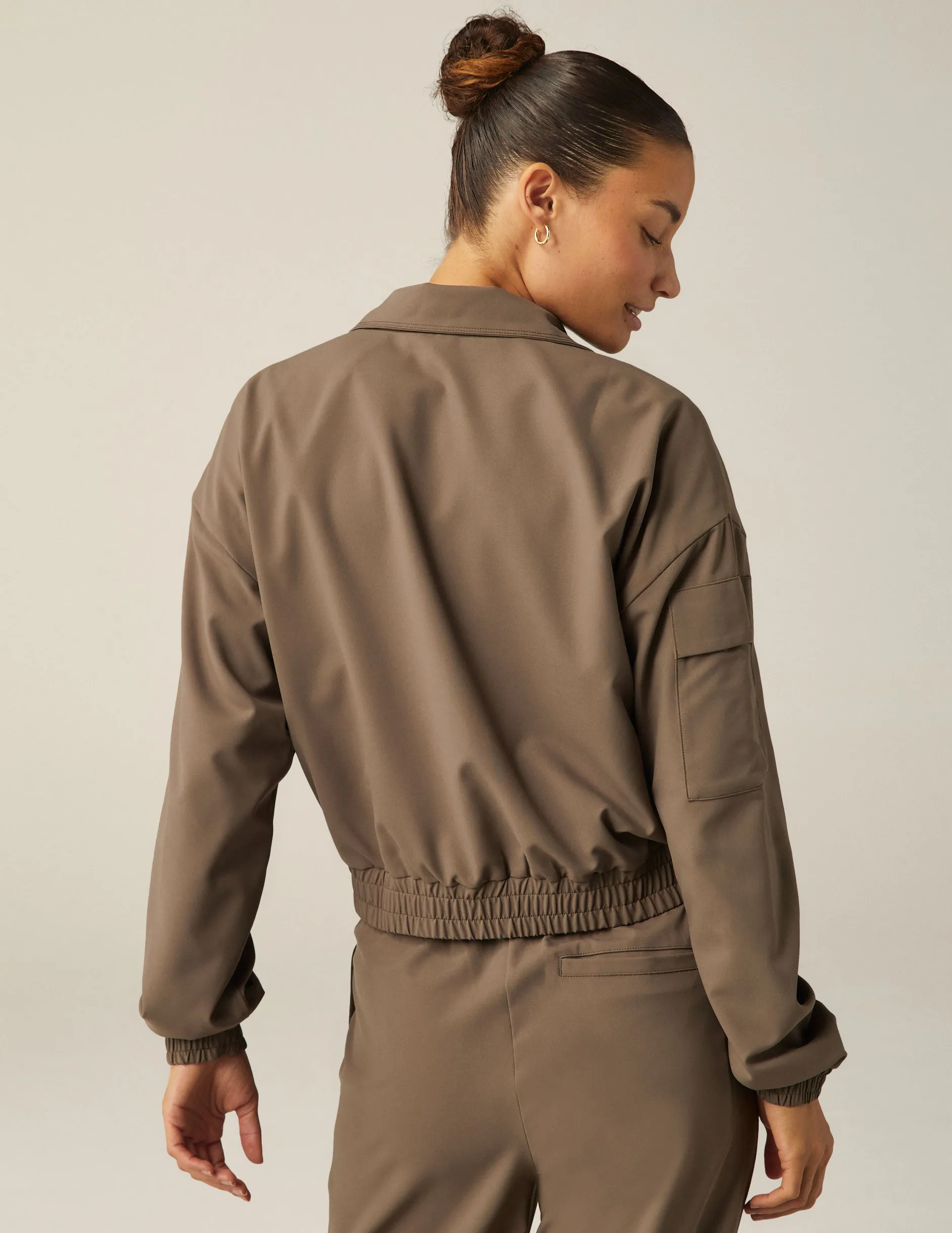 Status Pocket Sleeve Cropped Jacket sold by Beyond Yoga product image thumbnail 5