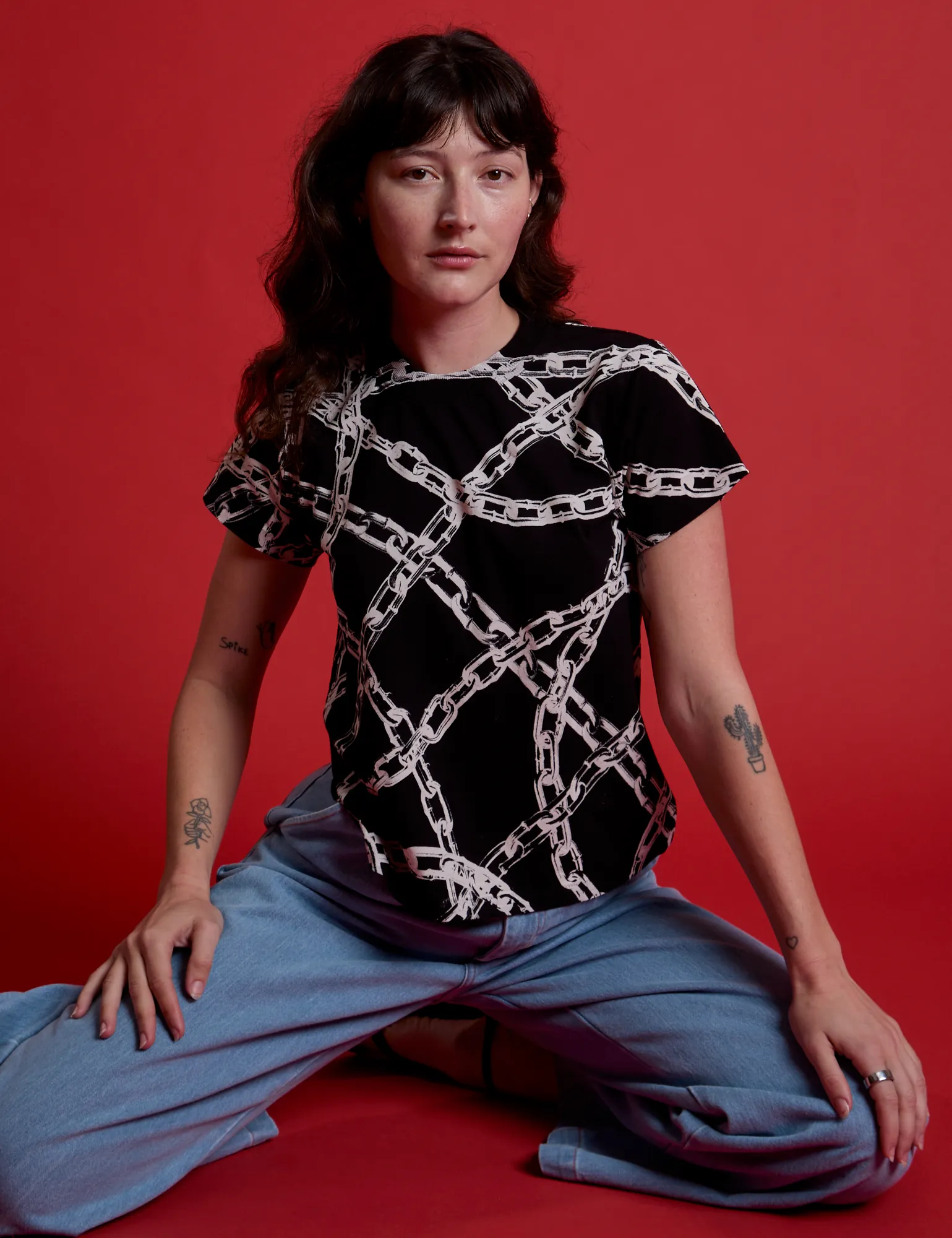 Chain Link Vintage Tee - Basic Black sold by Big Bud Press