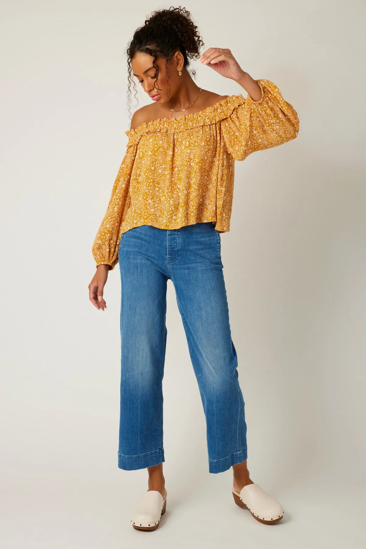 Clover Top sold by Bila product image thumbnail 4