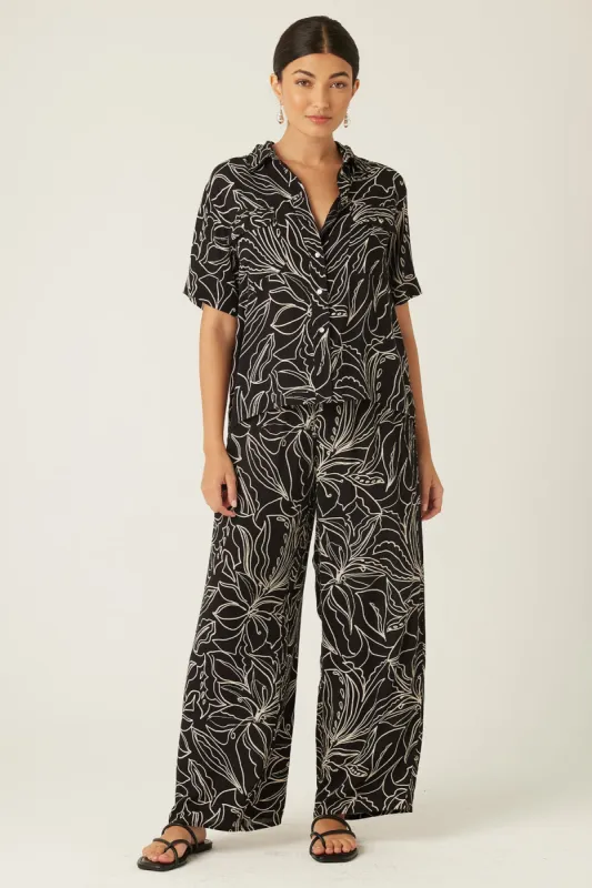 Bedford Top sold by Bila