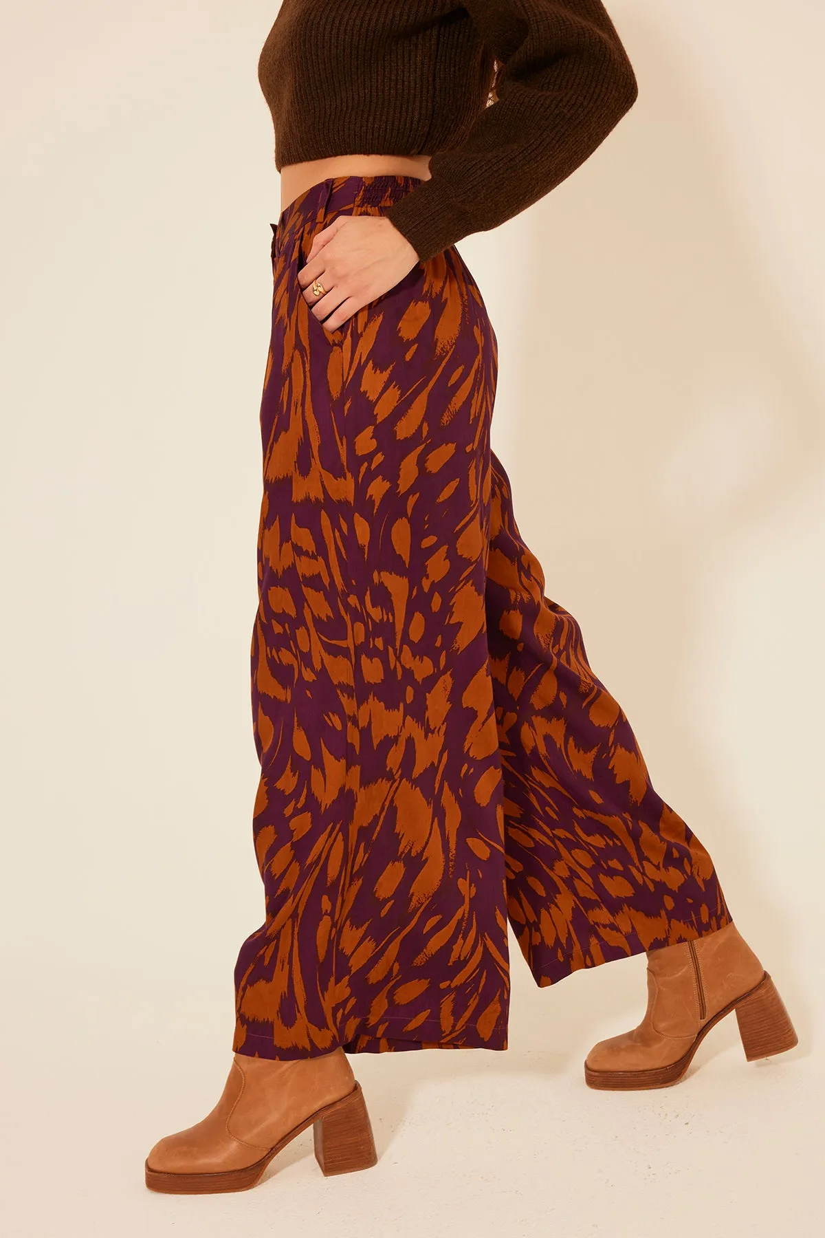 Tori Pant sold by Bila product image thumbnail 2