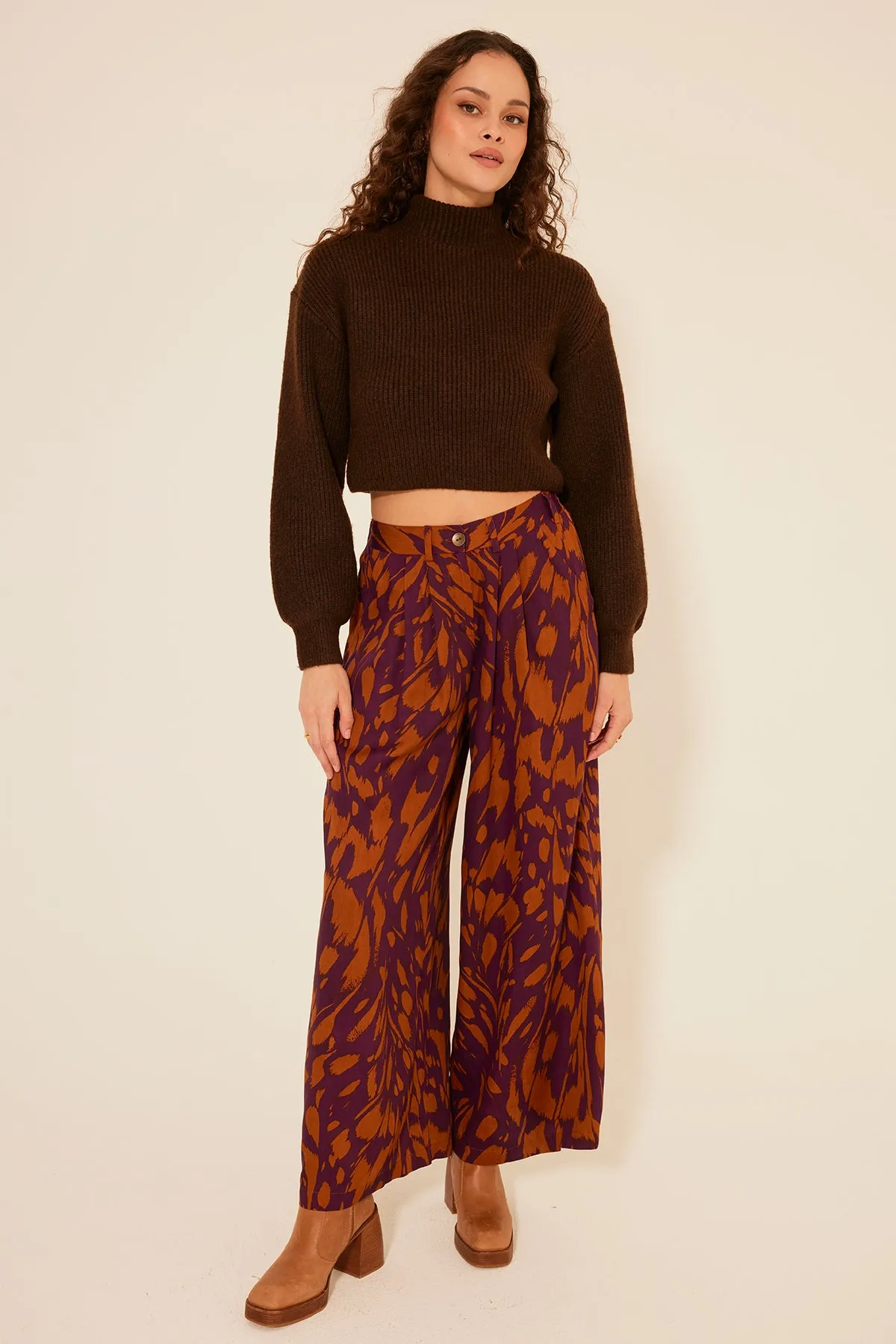 Tori Pant sold by Bila product image thumbnail 4
