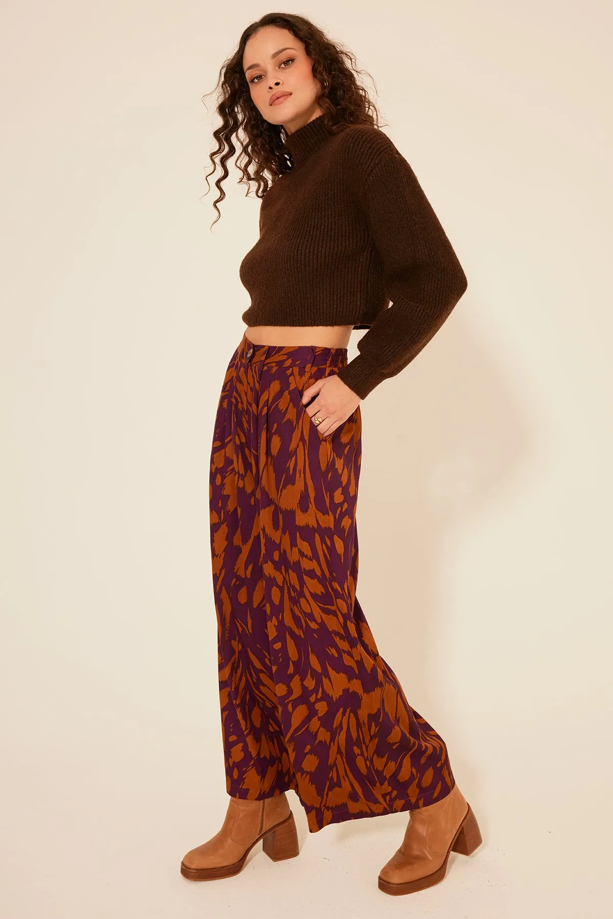 Tori Pant sold by Bila