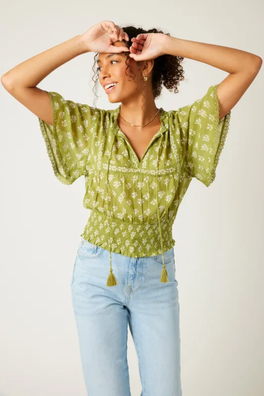 Sunday Top sold by Bila