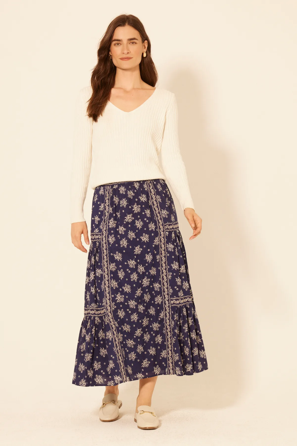 Valley Crest Skirt sold by Bila