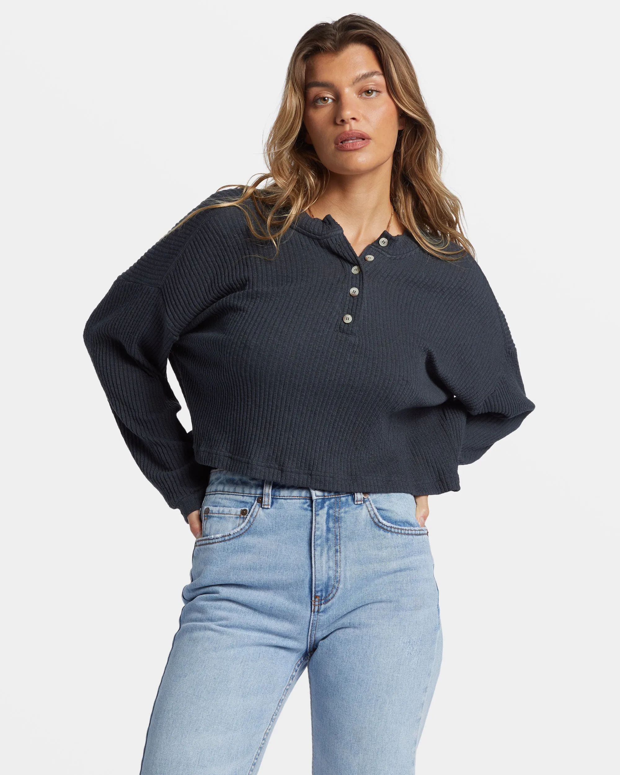 Good Catch Henley T-shirt - Black Sands sold by Billabong