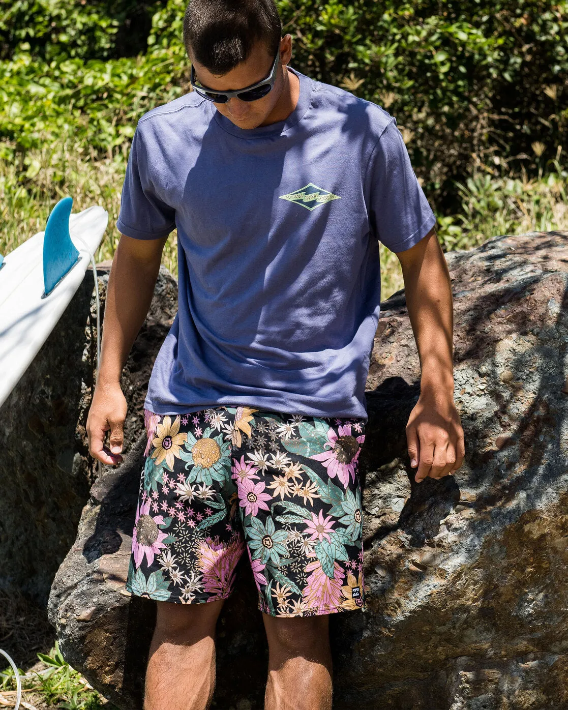Sundays Lo Tide 19" Boardshorts - Asphalt sold by Billabong