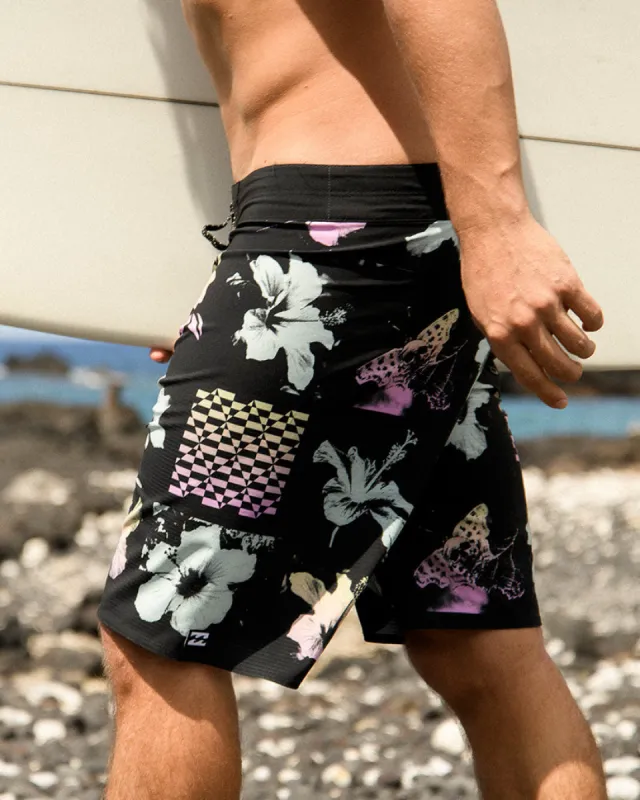 Sundays Airlite 19" Boardshorts - Stealth sold by Billabong