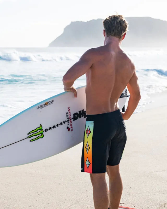 D Bah Airlite 19" Boardshorts - Black sold by Billabong