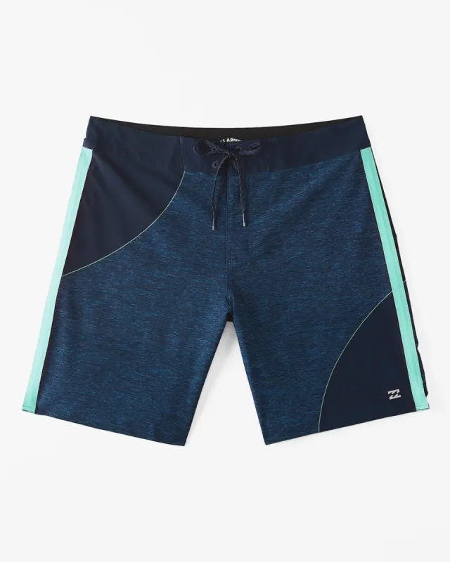 Cylinders Airlite 19" Boardshorts - Navy sold by Billabong