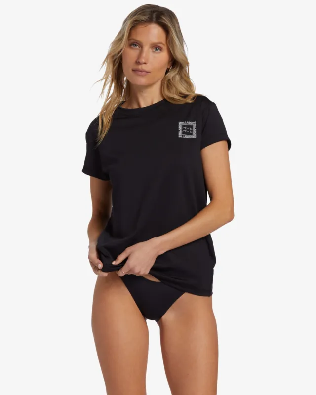 Core Sunday Surf Short Sleeve Rashguard Short Sleeve Surf Tee - Black sold by Billabong