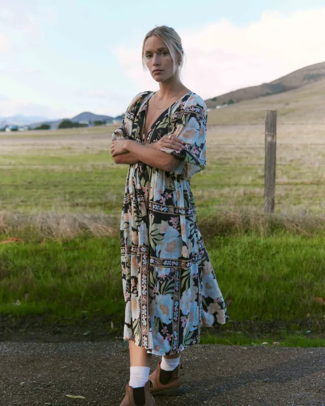 Lost Cove Midi Dress - Black Sands made by Billabong
