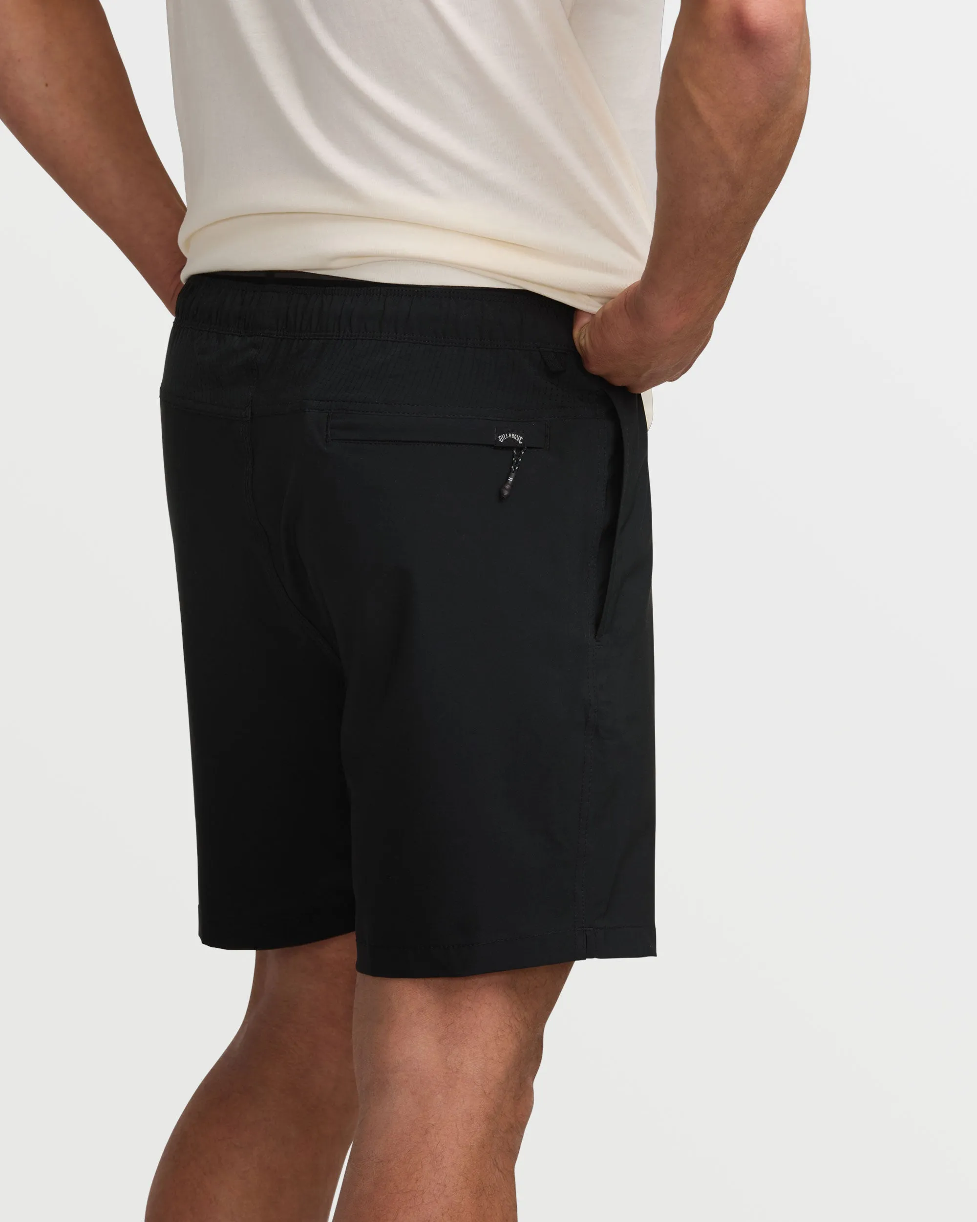 Surftrek Elastic Submersible 17" Hybrid Shorts - Black sold by Billabong product image thumbnail 4