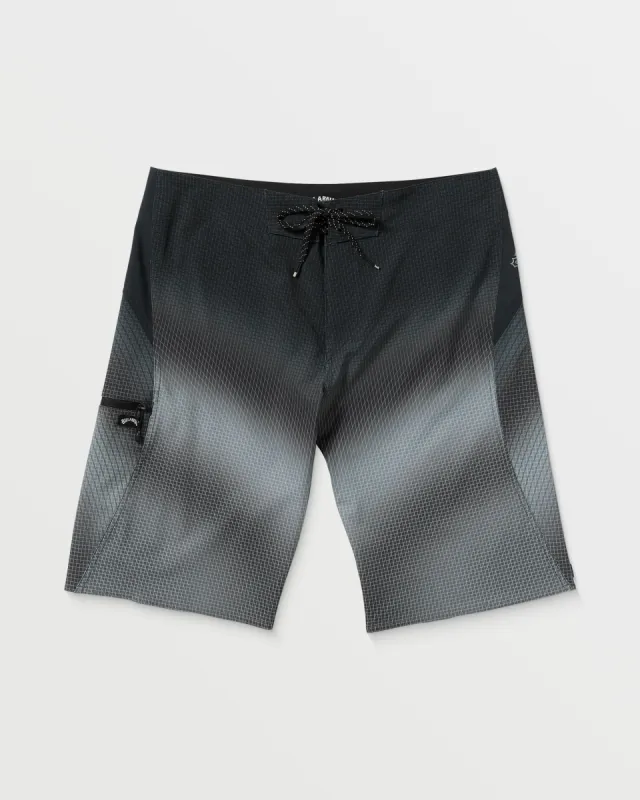 Fluid Pro Performance 21" Boardshorts - Black sold by Billabong