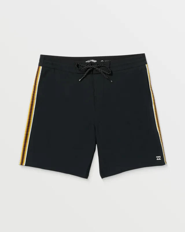 Wategos Lo Tide 18.5" Boardshorts - Black sold by Billabong