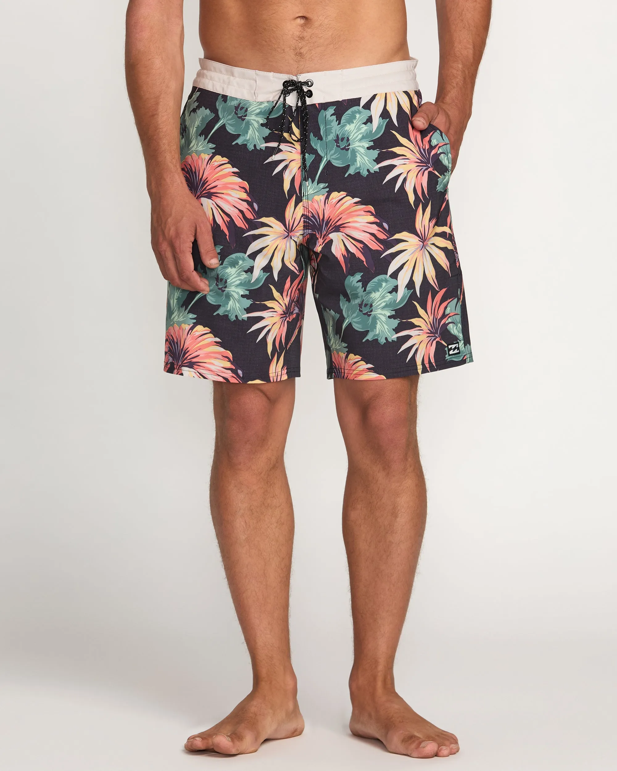 Sundays Lo Tide 19" Boardshorts - Multi sold by Billabong