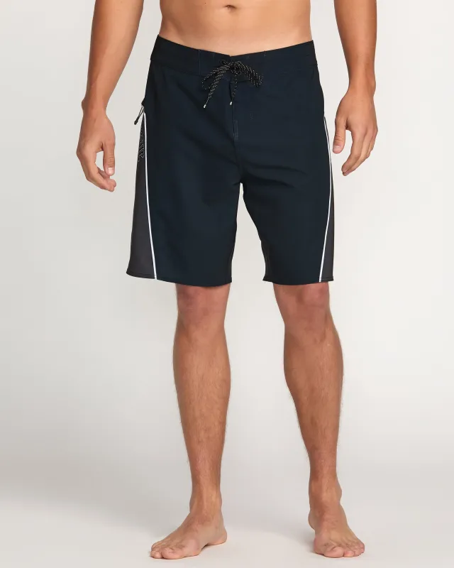 Straddie Pro Performance 20" Boardshorts - Stealth sold by Billabong