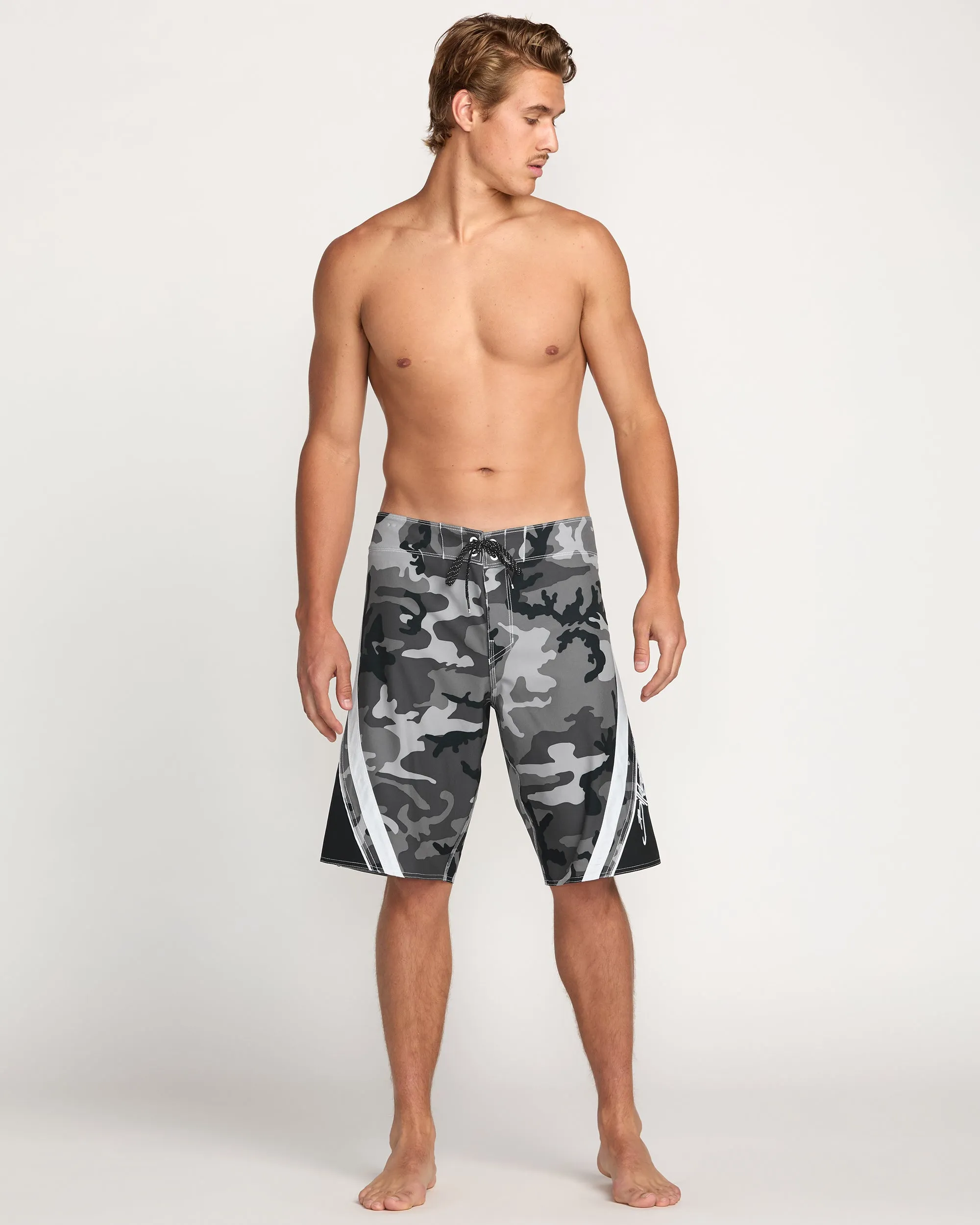 Fluid 2K Pro Performance 21" Boardshorts - Camo sold by Billabong product image thumbnail 5
