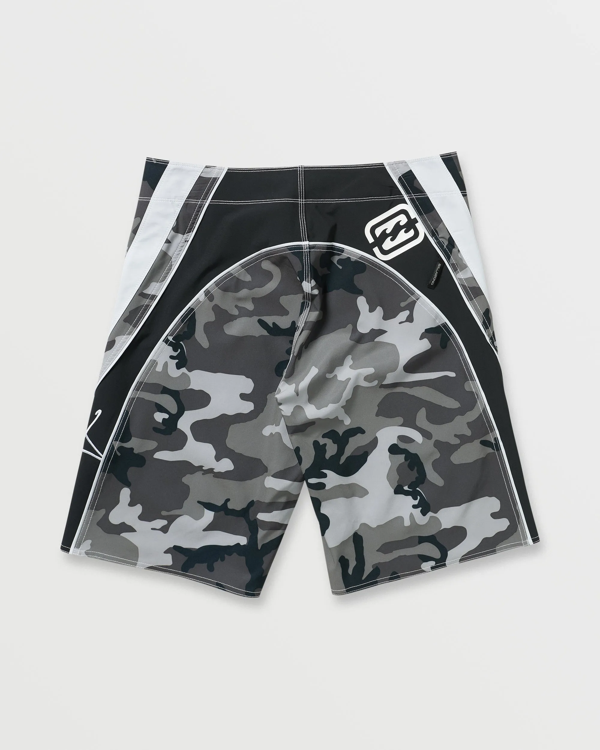 Fluid 2K Pro Performance 21" Boardshorts - Camo sold by Billabong product image thumbnail 4